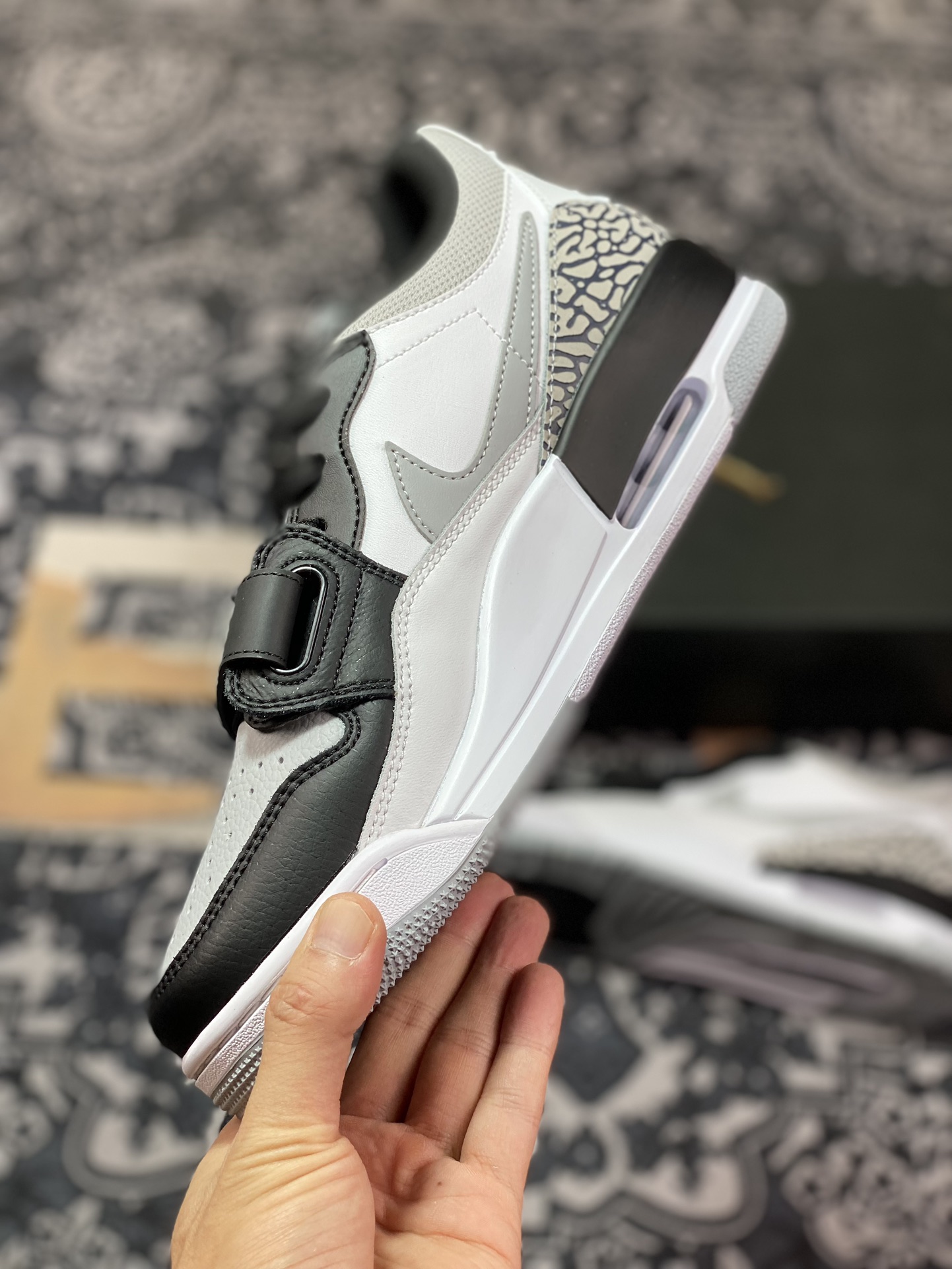 200 Nike Air Jordan Legacy 312 Low”Black/Light Smoke Grey”乔丹篮球鞋“黑白灰烟灰熊猫”CD7069-105