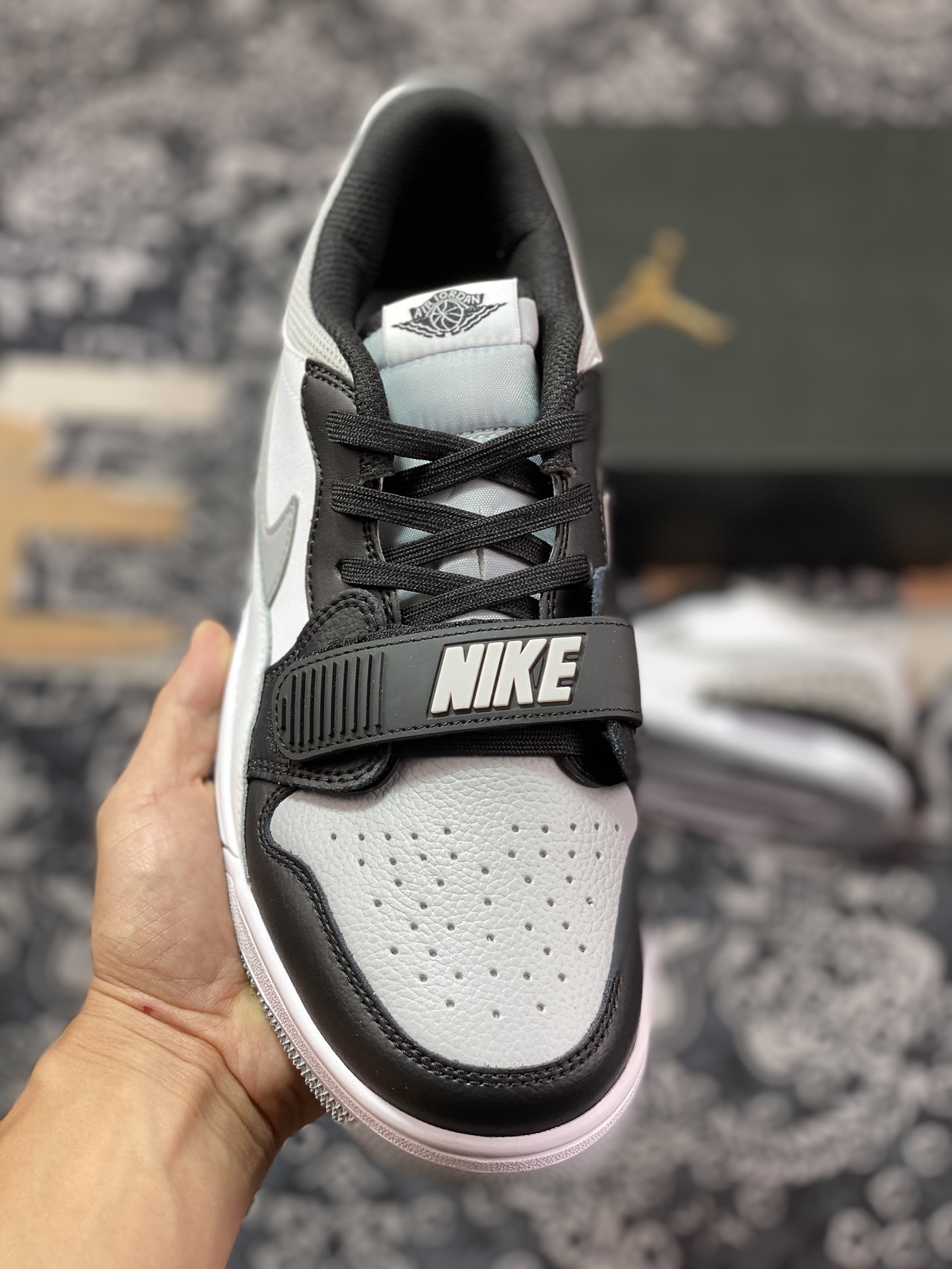 200 Nike Air Jordan Legacy 312 Low”Black/Light Smoke Grey”乔丹篮球鞋“黑白灰烟灰熊猫”CD7069-105