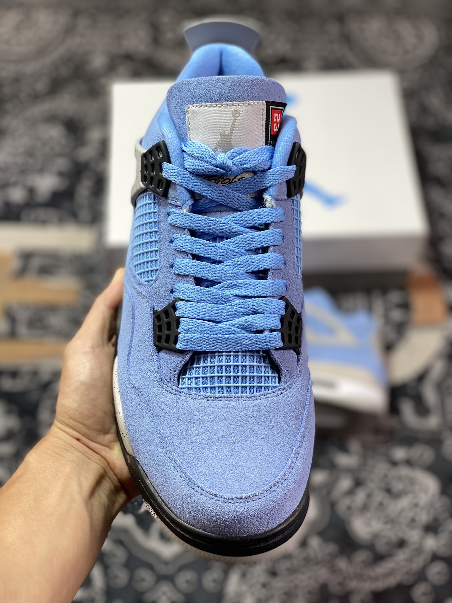 New 绿X 巅峰版本 全新升级 Air Jordan 4 Retro “University Blue” 大学蓝 CT8527-400