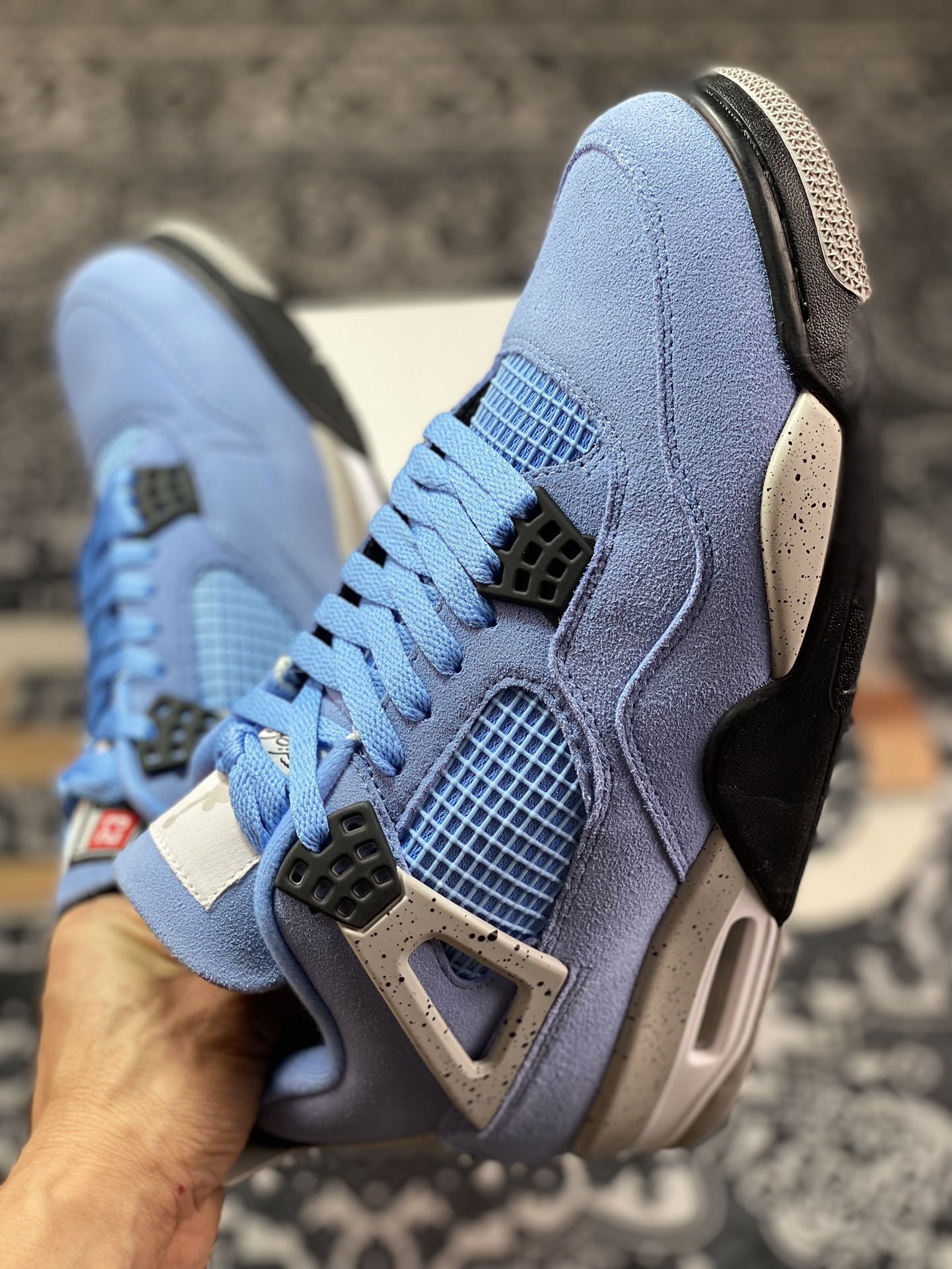 New 绿X 巅峰版本 全新升级 Air Jordan 4 Retro “University Blue” 大学蓝 CT8527-400