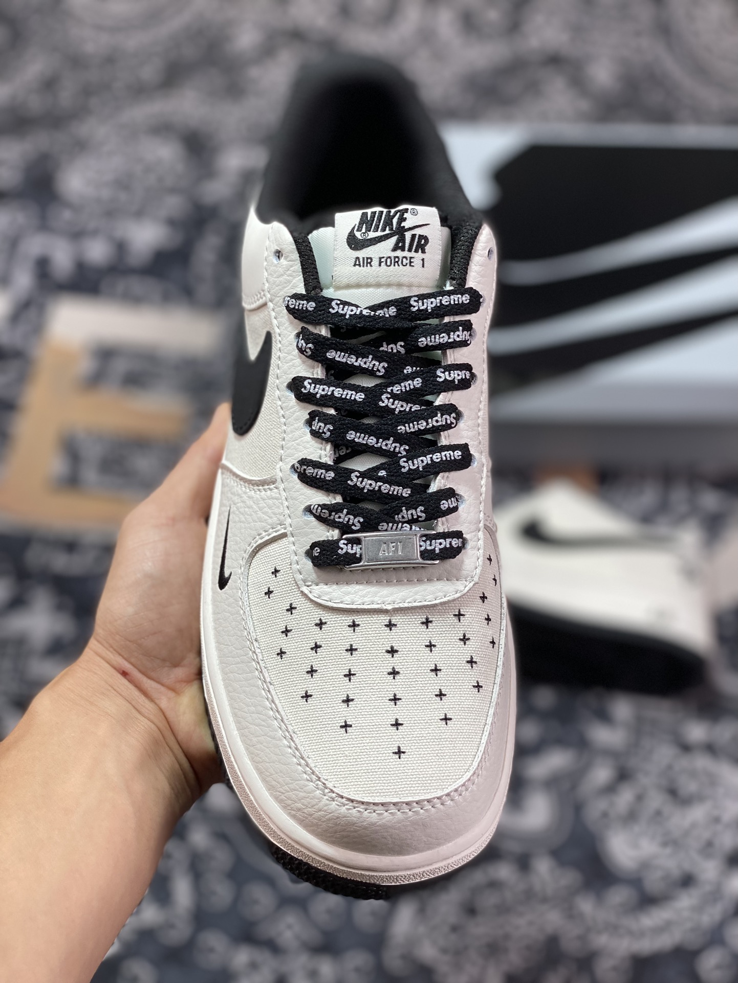 Nike Air Force 1 Low”Terror Squad”空军一号板鞋“拼接米白黑TS刺绣”PF9055-754