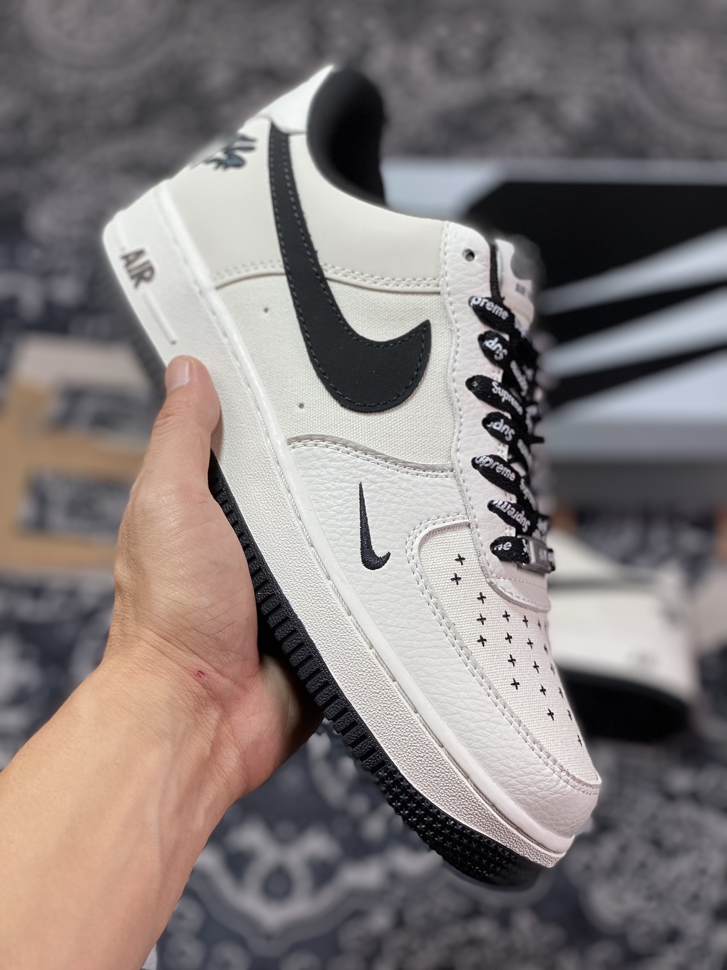 Nike Air Force 1 Low”Terror Squad”空军一号板鞋“拼接米白黑TS刺绣”PF9055-754