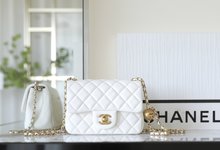 Chanel Classic Flap Bag New
 Crossbody & Shoulder Bags Gold White All Copper Lambskin Sheepskin Vintage Underarm