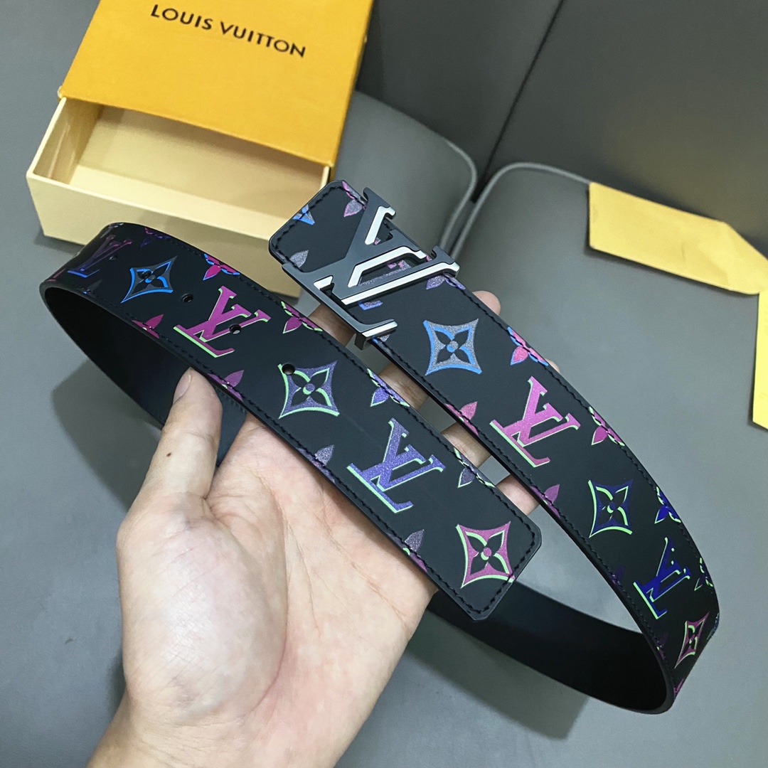 Louis Vuitton Belts Splicing Patent Leather Spring/Summer Collection