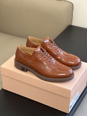 High Quality Designer MiuMiu Shoes Plain Toe Cowhide TPU Fall/Winter Collection