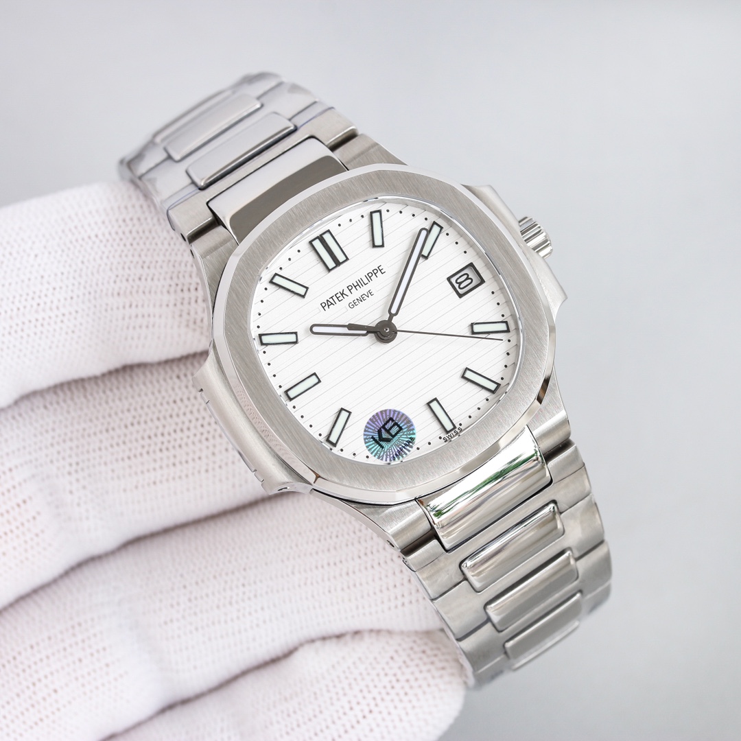 NO:143576,White Steel Rose Gold 1650 (diamond plus 50) new women's watch highly recommends P women's Nautilus. Welcome to compare details 1 matched with a customized version of 9015 machine-modified Cal.324sc automatic movement, kinetic energy storage for 45 hours, vibration frequency 28800 per hour. 2316L custom-grade ergonomic strap!  3 watch size 35.2MM 4 set with 56 Swarovski crystal diamonds inlaid with the same number as the genuine diamonds. 5 watch mirror double-sided anti-glare sapphire crystal glass. 6 literal color is the same as the genuine one. 