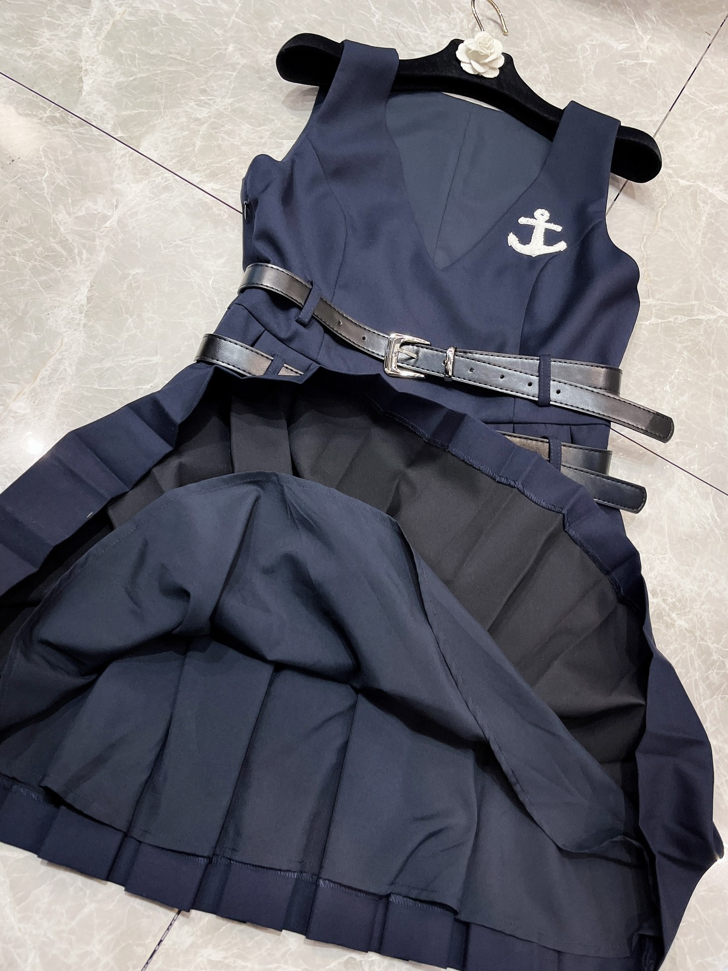 Exclusive Thom Browne College Shirt Collection: High-Quality, Youthful, Tailored Style. - 图片 6