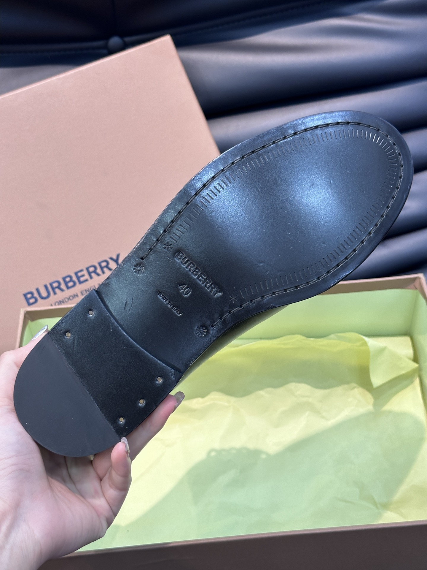 Burberr*男士正装休闲皮鞋真皮