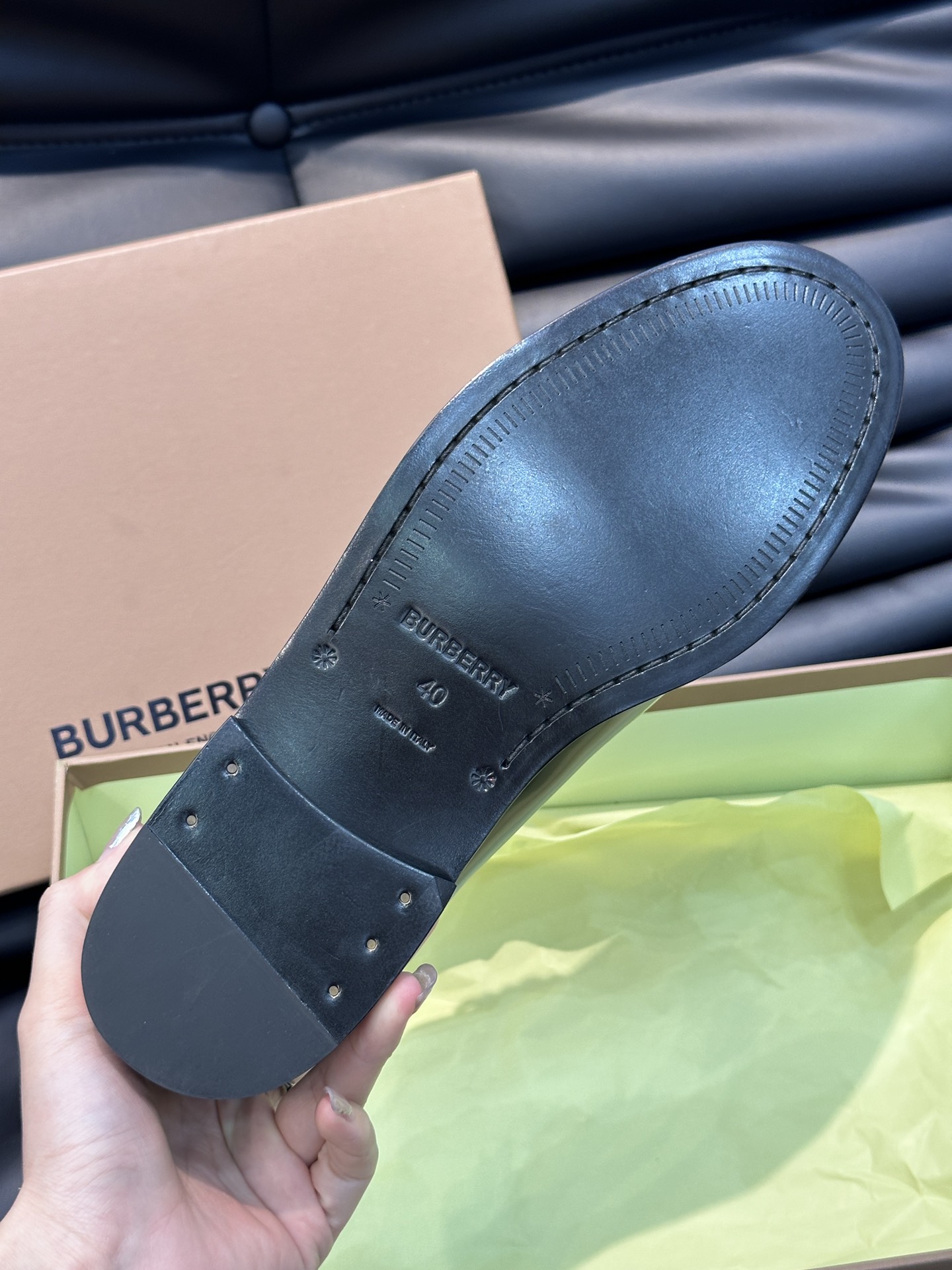 Burberr*男士正装休闲皮鞋真皮