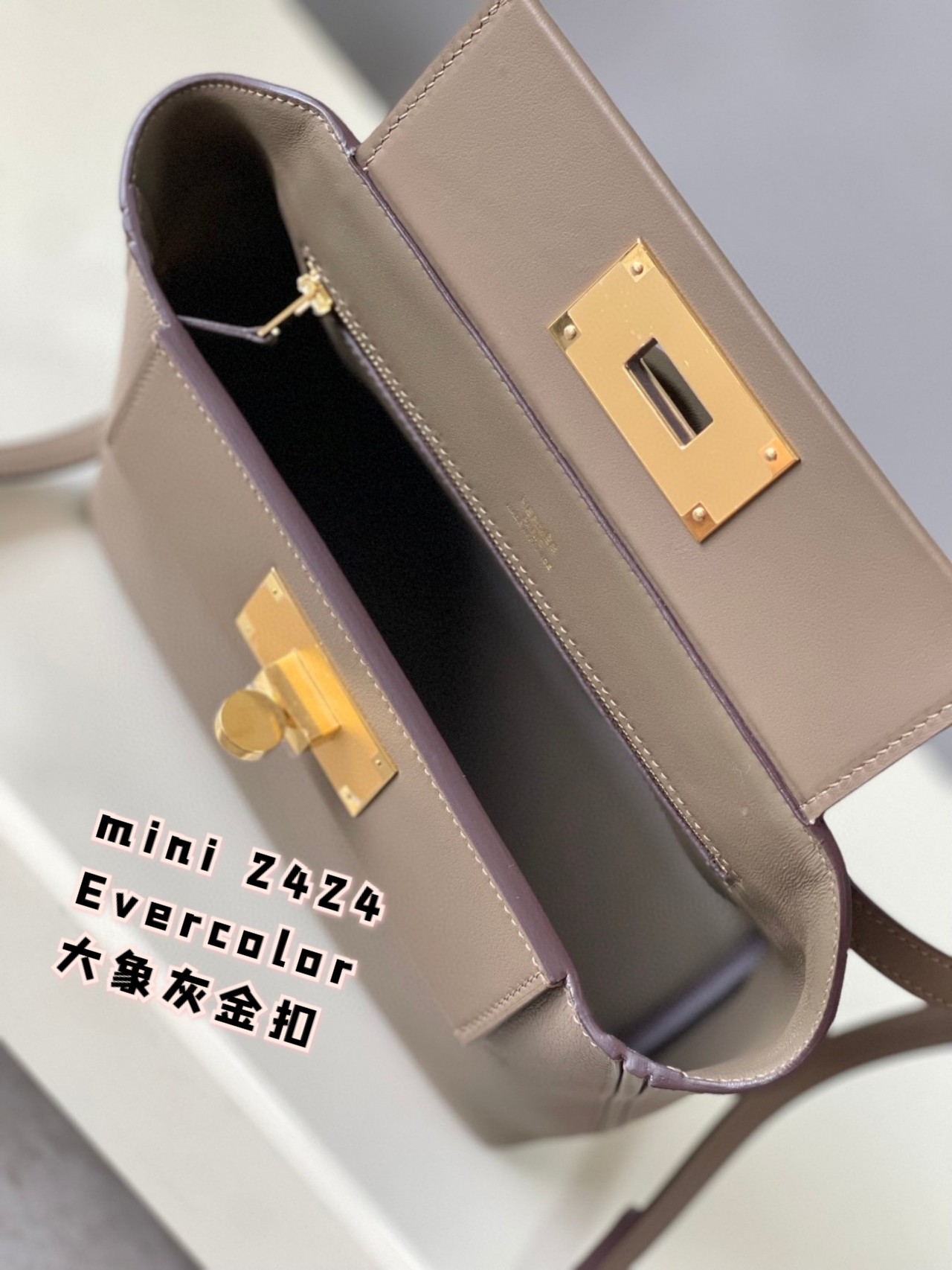 Hermes Mini 2424 Evercolor Leather Top Handle Bag - Elephant Gray 9 a1694604879787 1323