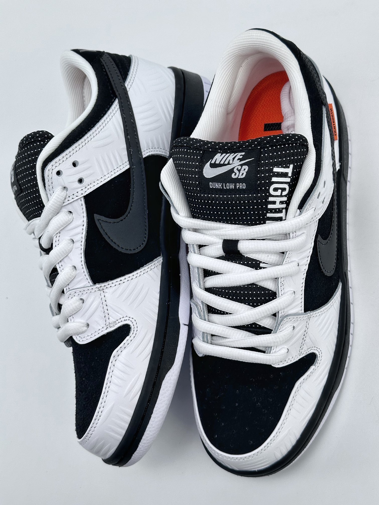 Nike SB Dunk Low x TIGHTBOOTH joint reverse black and white panda FD2629-100