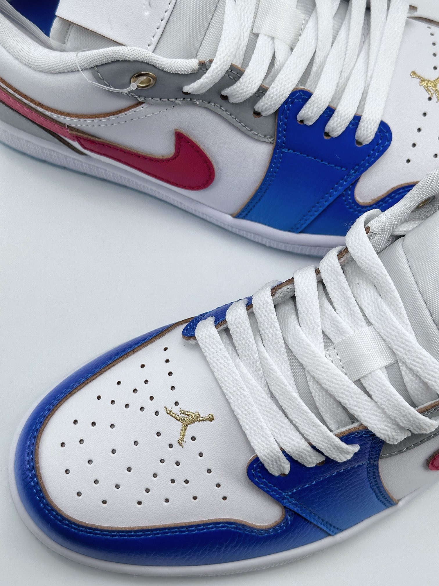 Air Jordan 1 Low SE ”Philippiner” White, Blue and Red FN8901-164