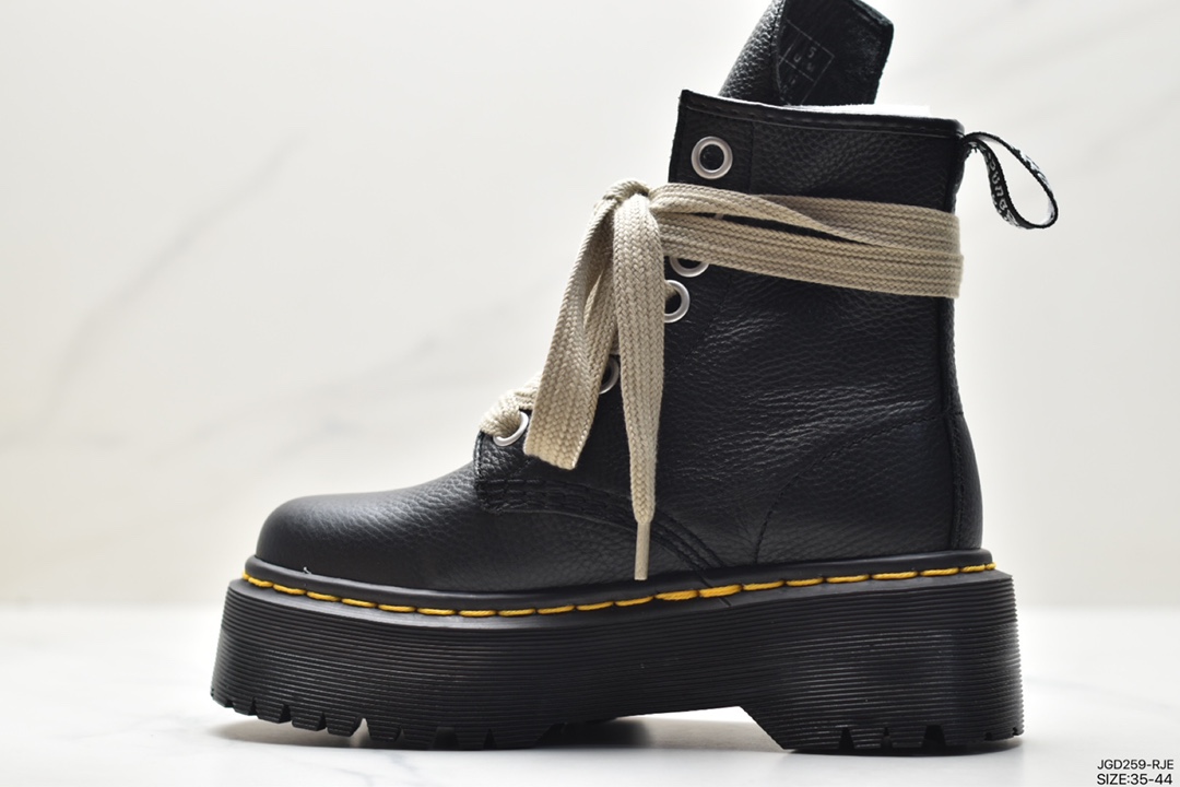 Couple's Dr Martens Dr. Martin leather boots high top Internet celebrity classic British style online must-have Dr. Martens Martin boots