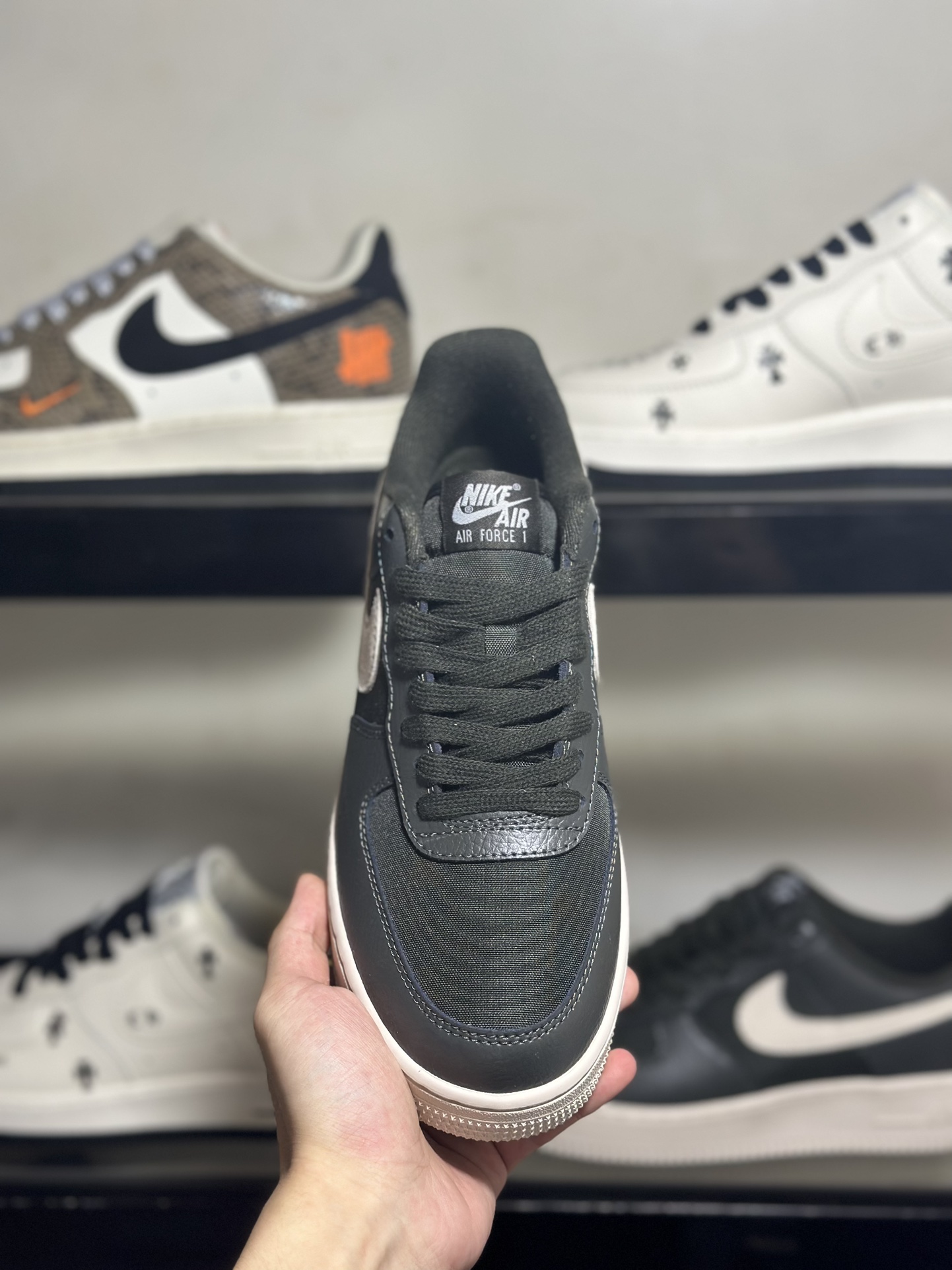 NikeAirForce1Low黑浅