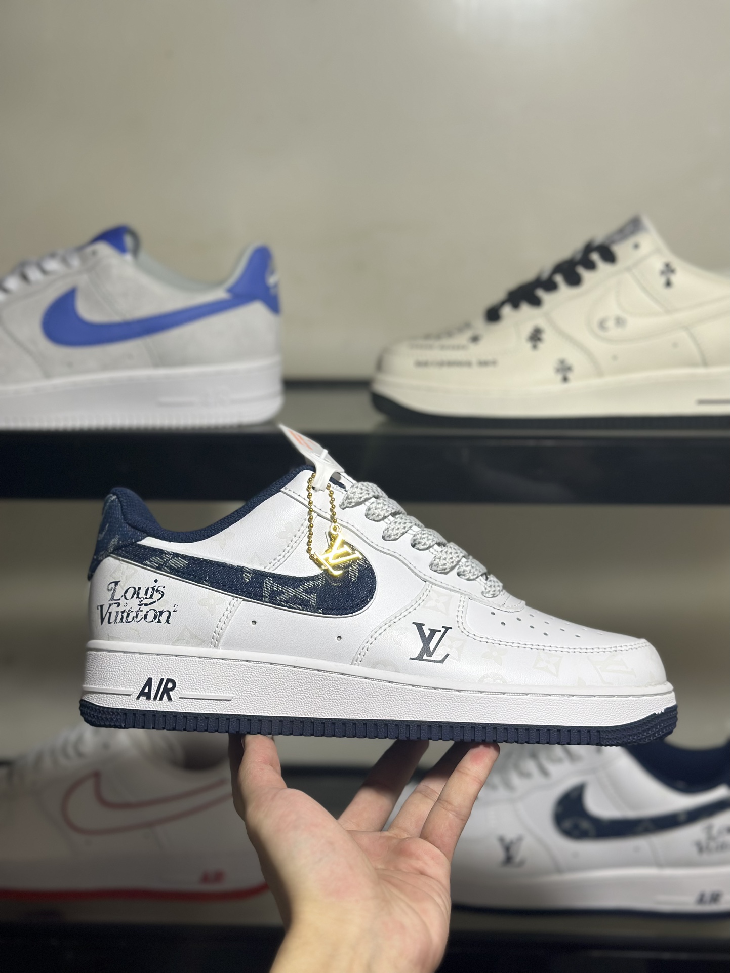 NikeAirForce1LowLV