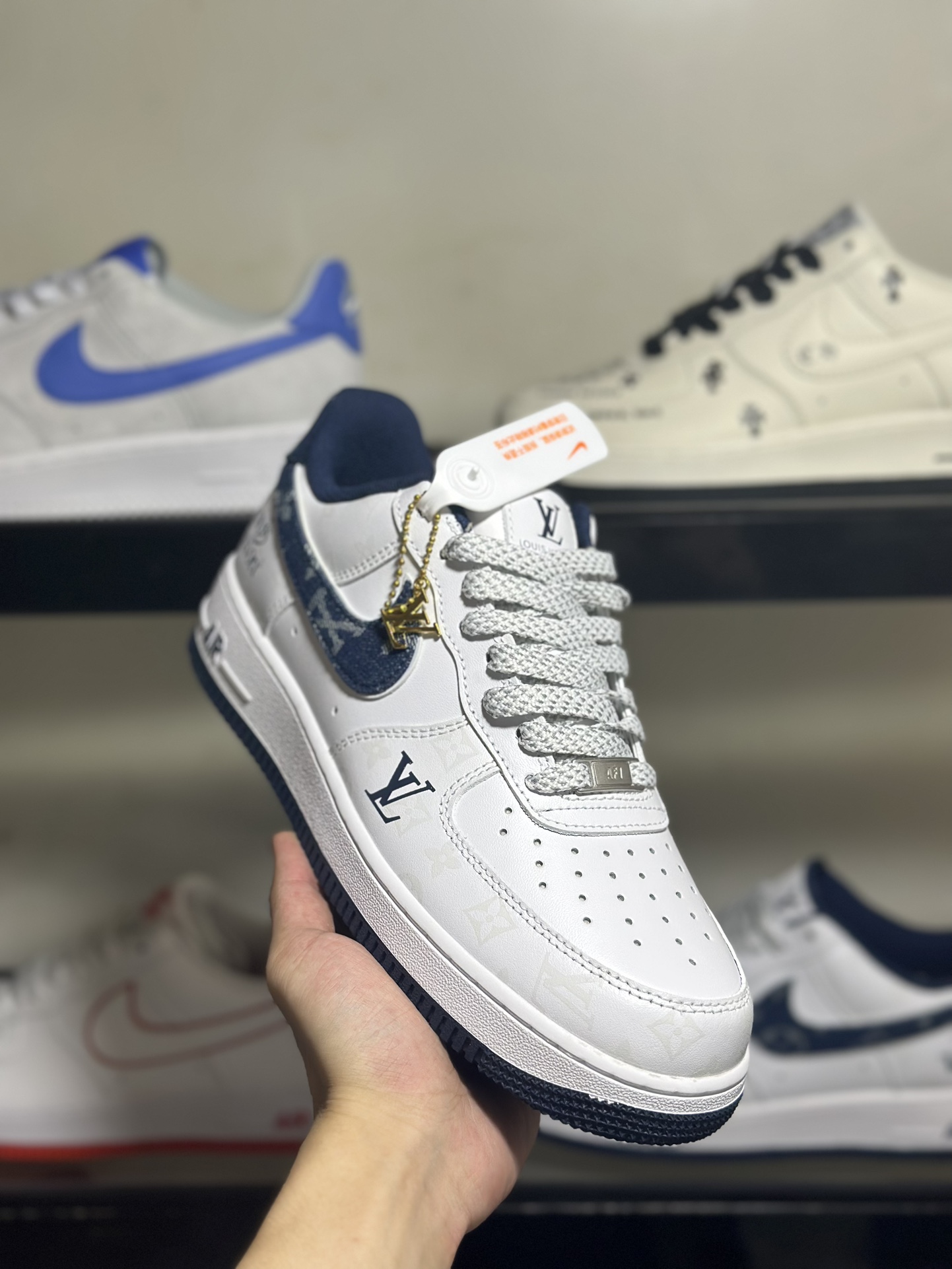 NikeAirForce1LowLV