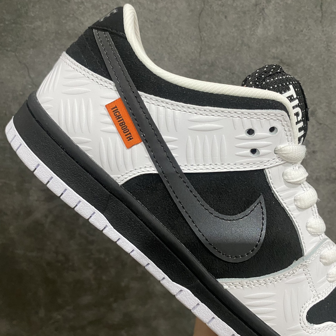 [Pure original gt version] Tightbooth x Nk SB Dunk joint model reverse panda SB low-top casual sports skateboard shoes FD2629-100