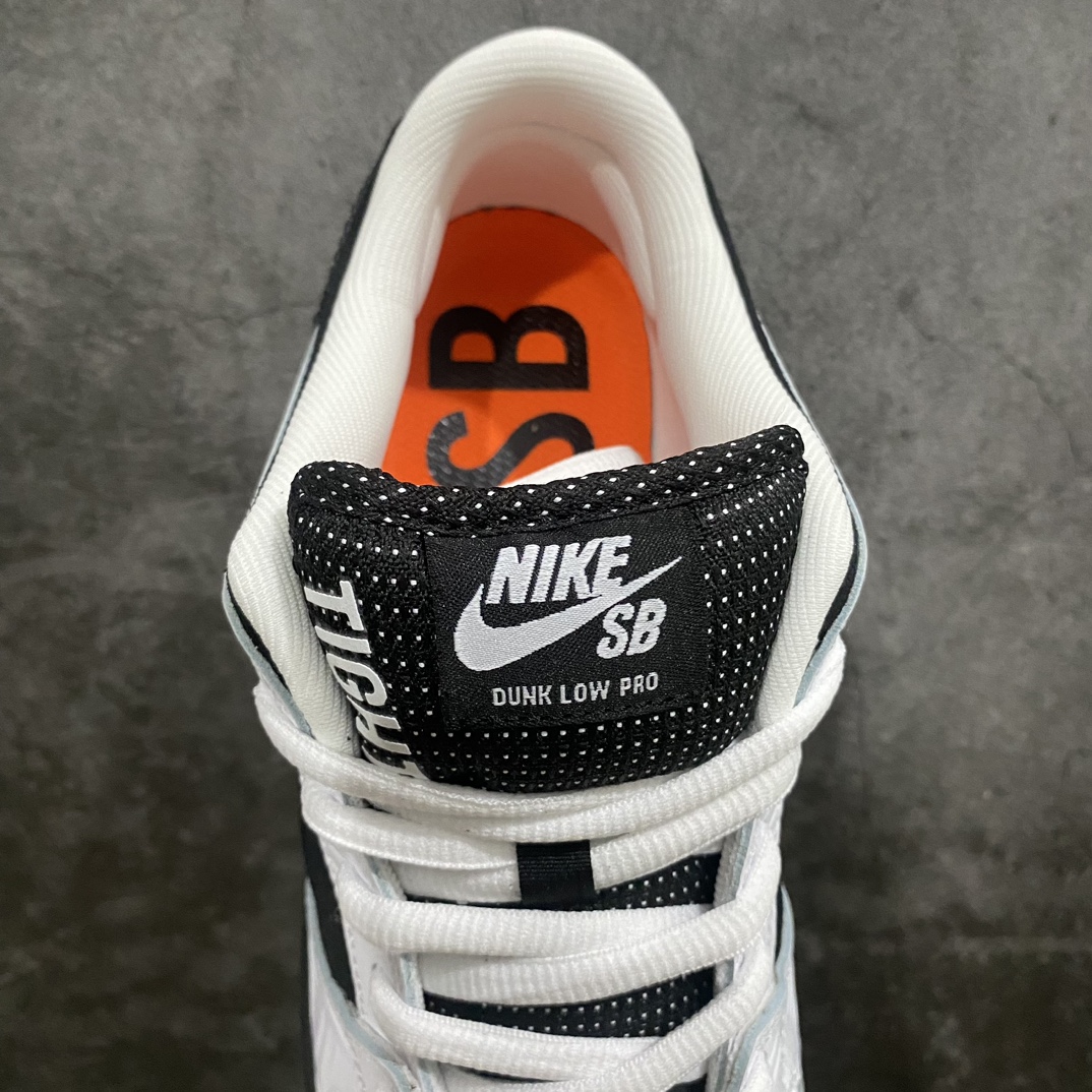 [Pure original gt version] Tightbooth x Nk SB Dunk joint model reverse panda SB low-top casual sports skateboard shoes FD2629-100