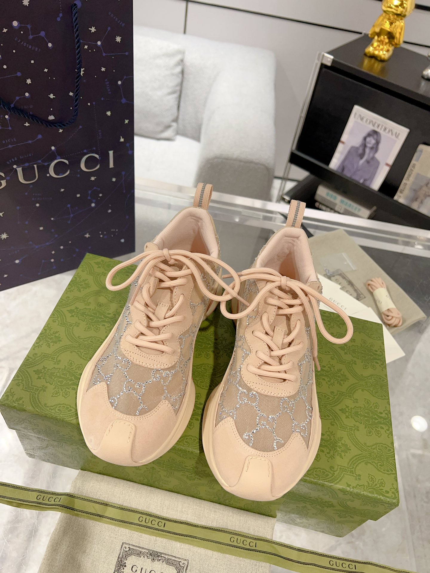 Gucci Aaaaaa
 Schoenen Sportschoenen Vrouwen Joggingbroek