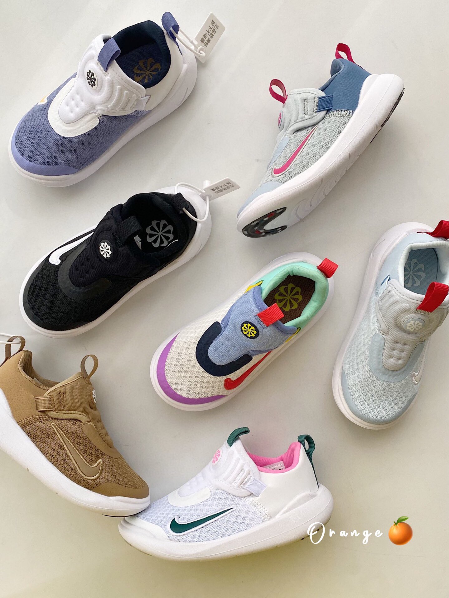 图片[8]-春夏新款NK E赤足系列一脚蹬轻便缓震儿童运动鞋 尺码：24-37码 E赤足系列，升级网面透气舒适☁️ 升级橡胶耐磨防滑大底，脚感更舒适✔️ 松紧带一脚蹬设计，穿脱快人一步✌🏻 精致刺绣LOGO，简约时髦又洋气✨-选品中心