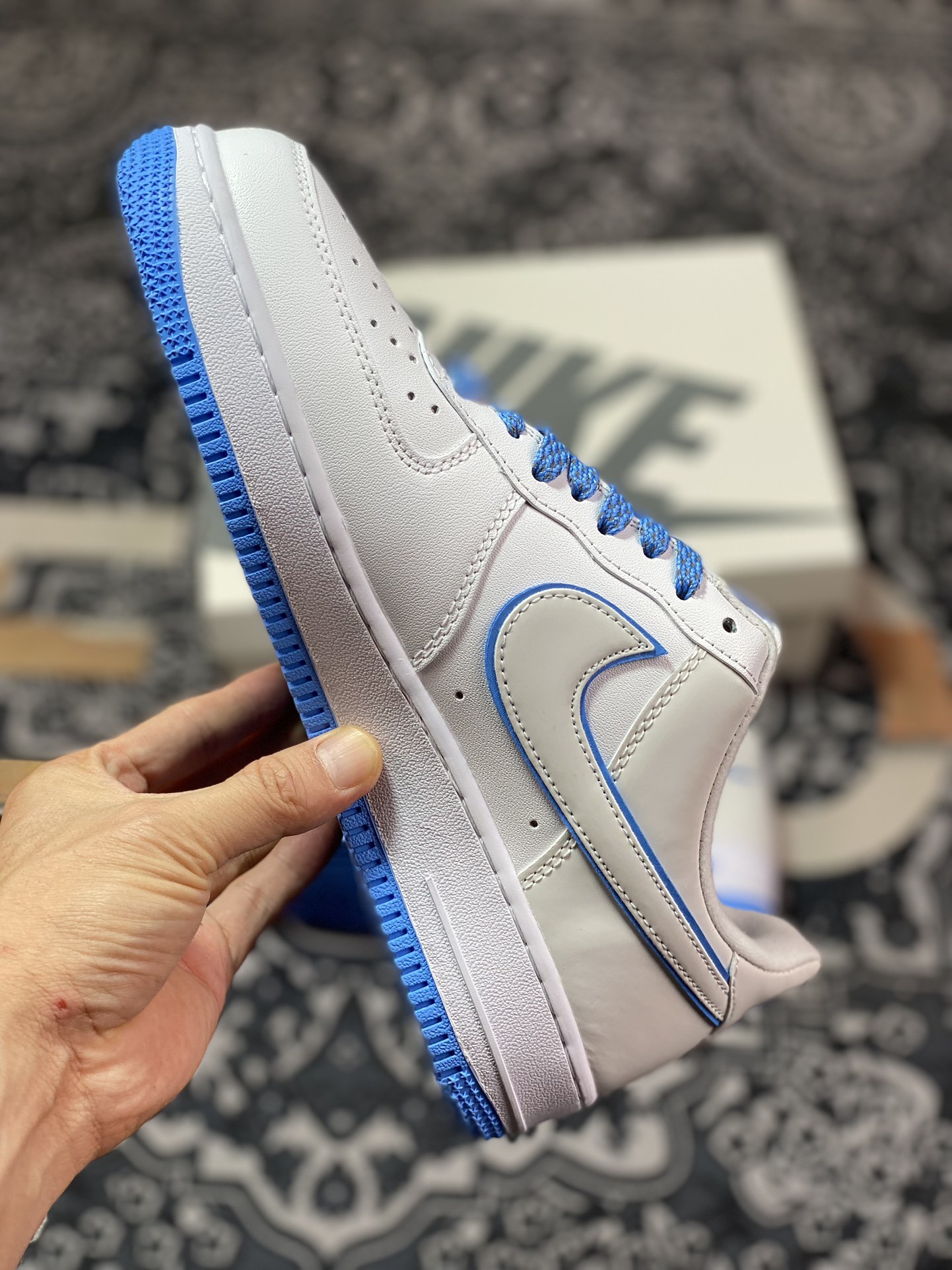 Nike Air Force 1'07 Low ”White/University Blue/Reflection Mini Swoosh” Air Force One Sneakers ”Leather White University Blue Small Swoosh Reflection” YZ8115-005