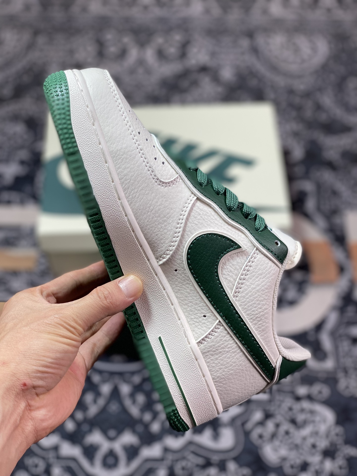 Nike Air Force 1'07 Low ”Beige/Dark Green” Air Force One Sneakers ”Leather Beige Dark Green Overlap Hook” JF1983-558