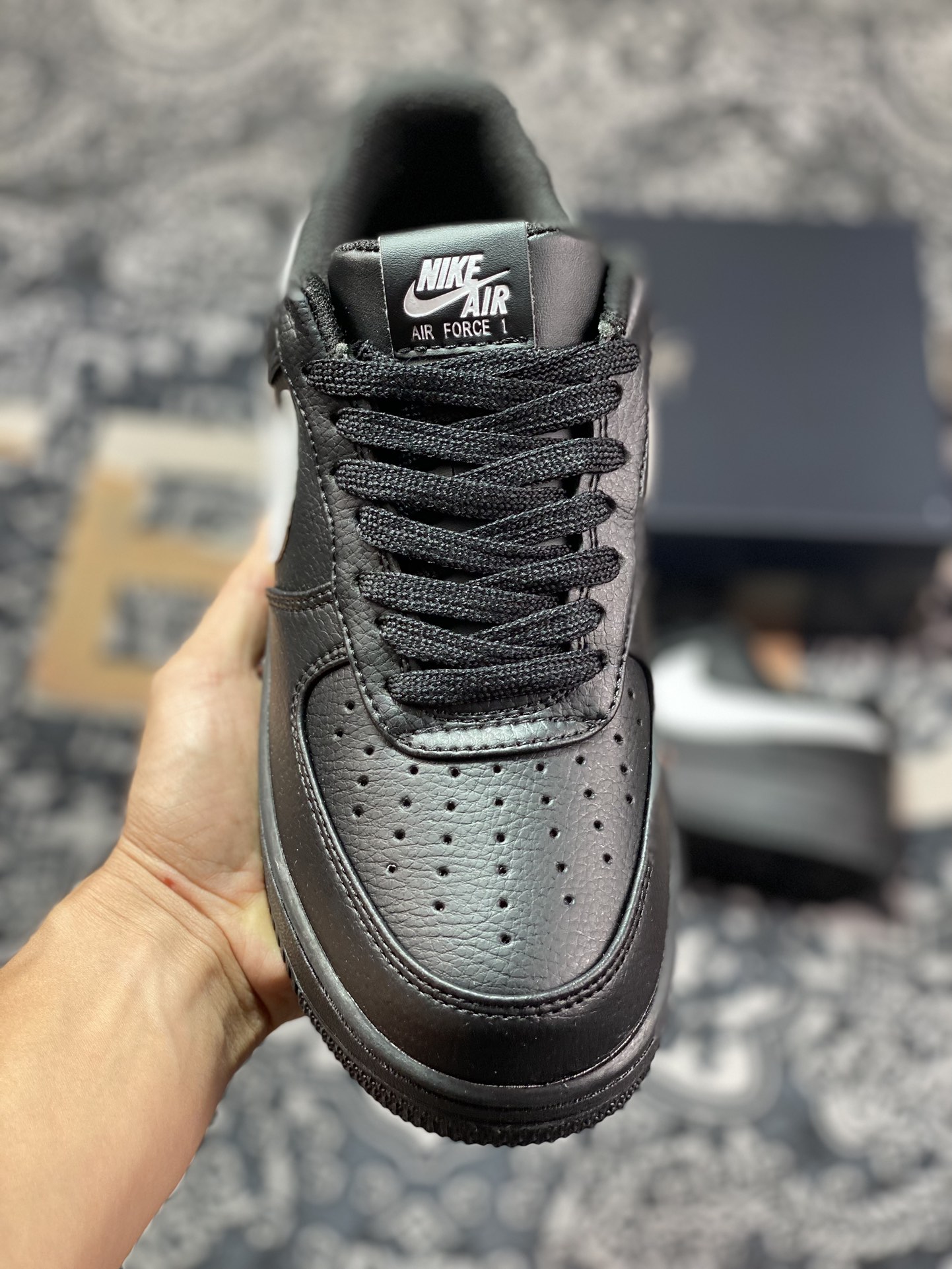 Air Force 1'07 Low black and white wide hook CI9553-001