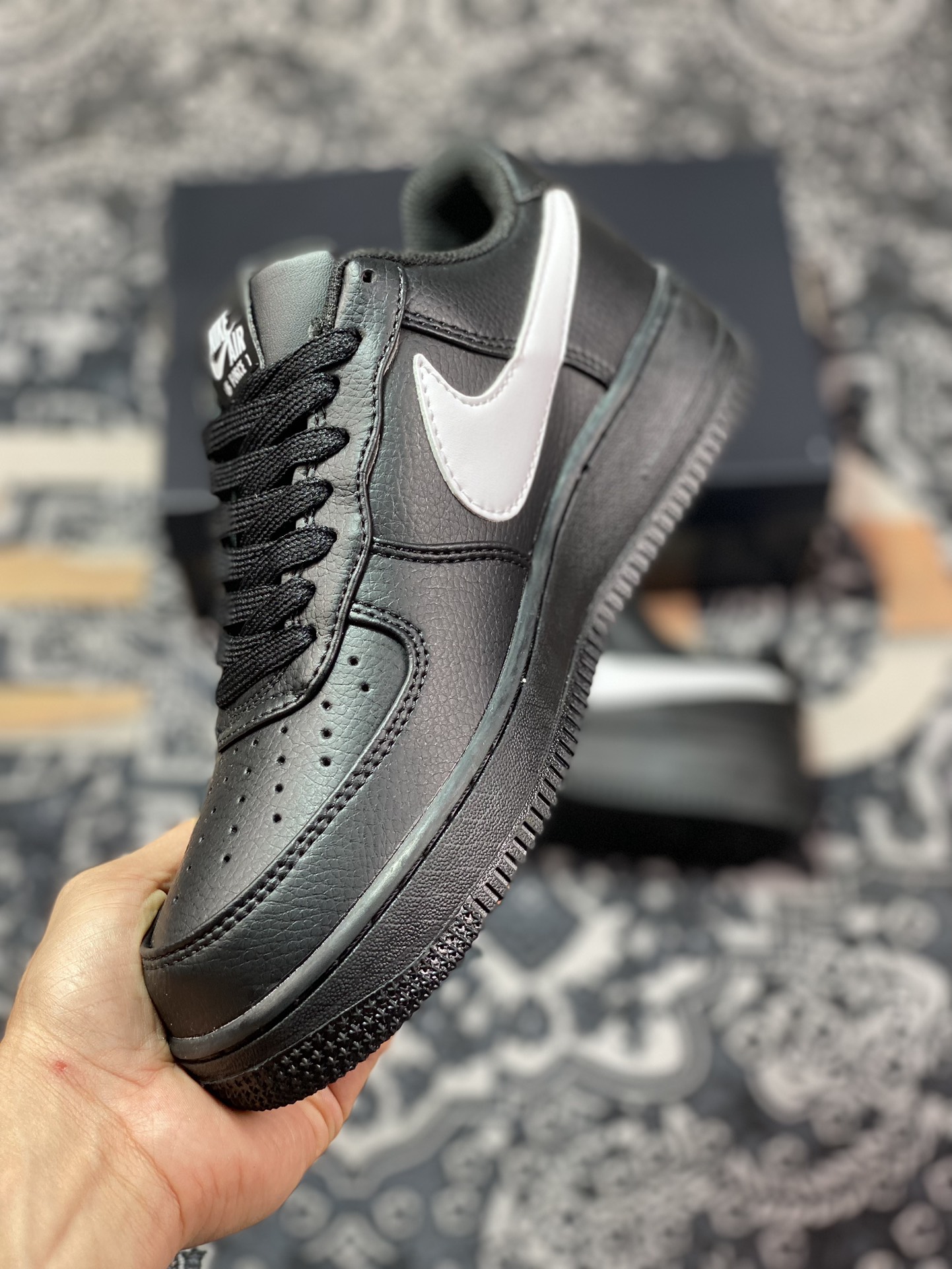 Air Force 1'07 Low black and white wide hook CI9553-001