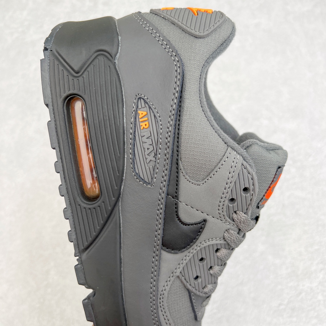 图片[6]-＃MX版 NK Air MAX 90 气垫复古减震跑步鞋 DC4116-001 经典重温 独家陆续补货 外单专供大厂出品 品质稳定 一百余色 终端操作 Air Max 90于1990年推出 来自Air Max系列 在Air Max 1的基础上改进而得 增加了气垫面积 外型上也更为流线 最特別的就是加入了菱纹塑胶嵌板 为Air Max 90增添了许多潮流气息 皮革鞋面 造就出色耐穿性和支撑力 Max Air缓震配置搭配泡棉中底 令Air Max 90轻盈而舒适 华夫格橡胶外底 铸就Air Max 90非凡的抓地力 而Air Max 90不仅是一双跑鞋 它成功跨越了时间的演进 成为了球鞋文化与潮流圈中最熟为人知的鞋款之一 尺码：36 36.5 37.5 38 38.5 39 40 40.5 41 42 42.5 43 44 44.5 45-选品中心