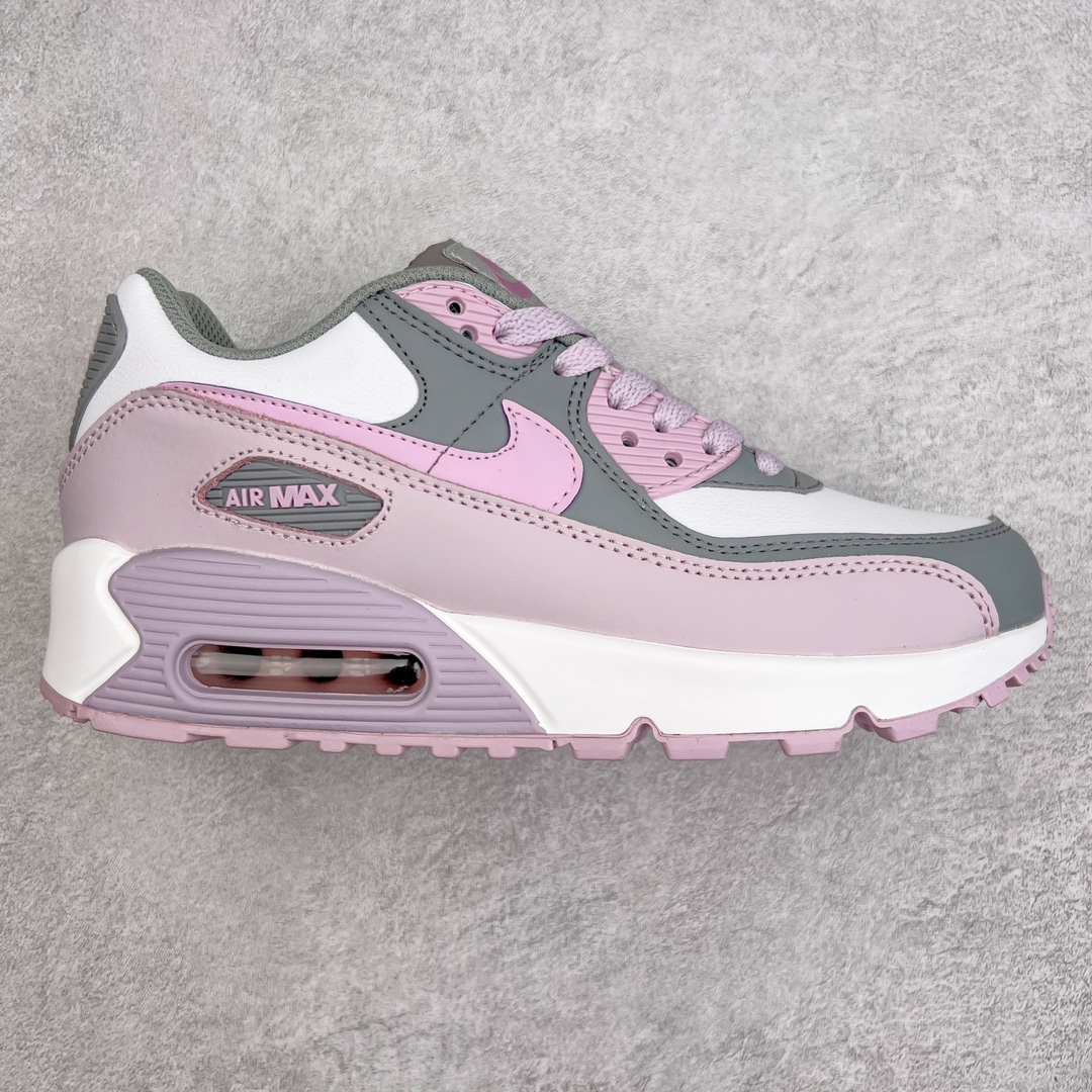 ＃MX版 NK Air MAX 90 气垫复古减震跑步鞋 CD6864-002 经典重温 独家陆续补货 外单专供大厂出品 品质稳定 一百余色 终端操作 Air Max 90于1990年推出 来自Air Max系列 在Air Max 1的基础上改进而得 增加了气垫面积 外型上也更为流线 最特別的就是加入了菱纹塑胶嵌板 为Air Max 90增添了许多潮流气息 皮革鞋面 造就出色耐穿性和支撑力 Max Air缓震配置搭配泡棉中底 令Air Max 90轻盈而舒适 华夫格橡胶外底 铸就Air Max 90非凡的抓地力 而Air Max 90不仅是一双跑鞋 它成功跨越了时间的演进 成为了球鞋文化与潮流圈中最熟为人知的鞋款之一 尺码：36 36.5 37.5 38 38.5 39 40 40.5 41 42 42.5 43 44 44.5 45-选品中心