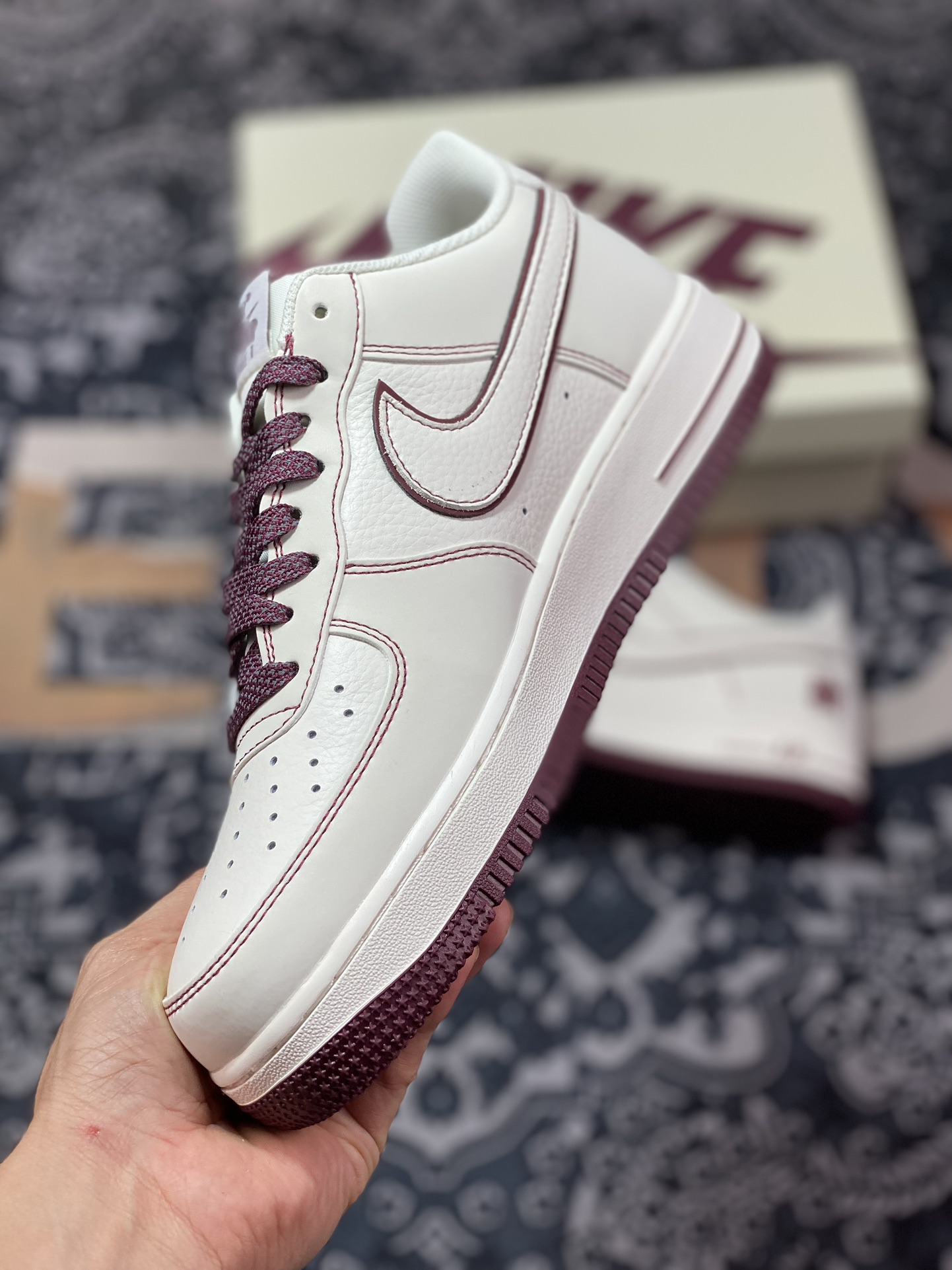 UNDEFEATED x Nike Air Force 1′07 Low ”Beige/Wine Red 3M” Air Force One sneakers ”Leather Beige Wine Red Stitching Five-Bar 3M Reflective” UN3699-022