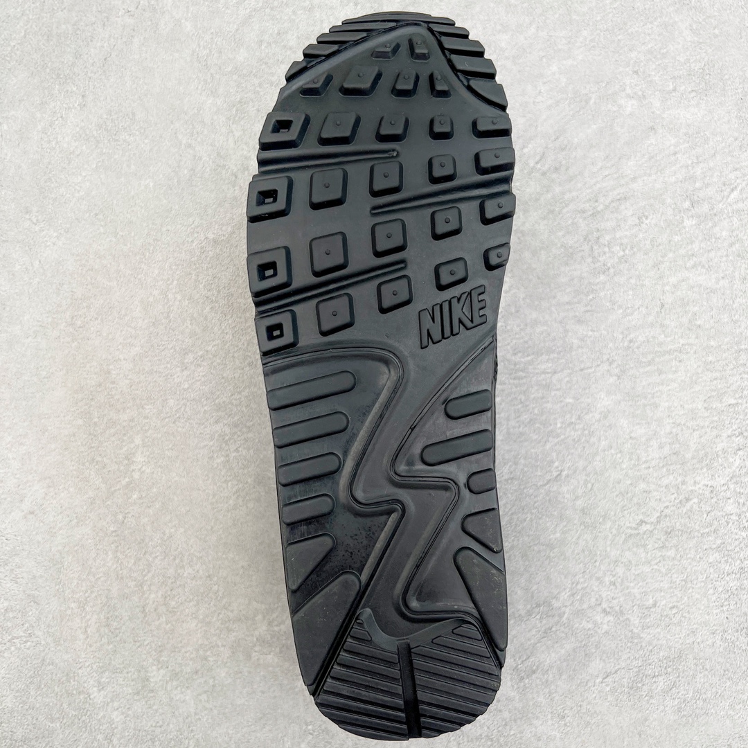 图片[9]-＃MX版 NK Air MAX 90 气垫复古减震跑步鞋 700155-011 经典重温 独家陆续补货 外单专供大厂出品 品质稳定 一百余色 终端操作 Air Max 90于1990年推出 来自Air Max系列 在Air Max 1的基础上改进而得 增加了气垫面积 外型上也更为流线 最特別的就是加入了菱纹塑胶嵌板 为Air Max 90增添了许多潮流气息 皮革鞋面 造就出色耐穿性和支撑力 Max Air缓震配置搭配泡棉中底 令Air Max 90轻盈而舒适 华夫格橡胶外底 铸就Air Max 90非凡的抓地力 而Air Max 90不仅是一双跑鞋 它成功跨越了时间的演进 成为了球鞋文化与潮流圈中最熟为人知的鞋款之一 尺码：36 36.5 37.5 38 38.5 39 40 40.5 41 42 42.5 43 44 44.5 45-选品中心