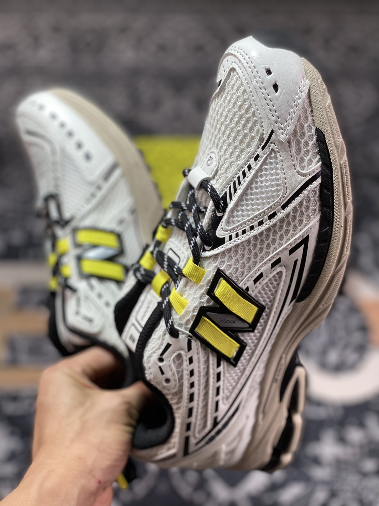 New Balance M1906R ”Egret” series low-top retro daddy style casual sports jogging shoes ”Jointly branded beige, black and bright yellow” M1906RGG