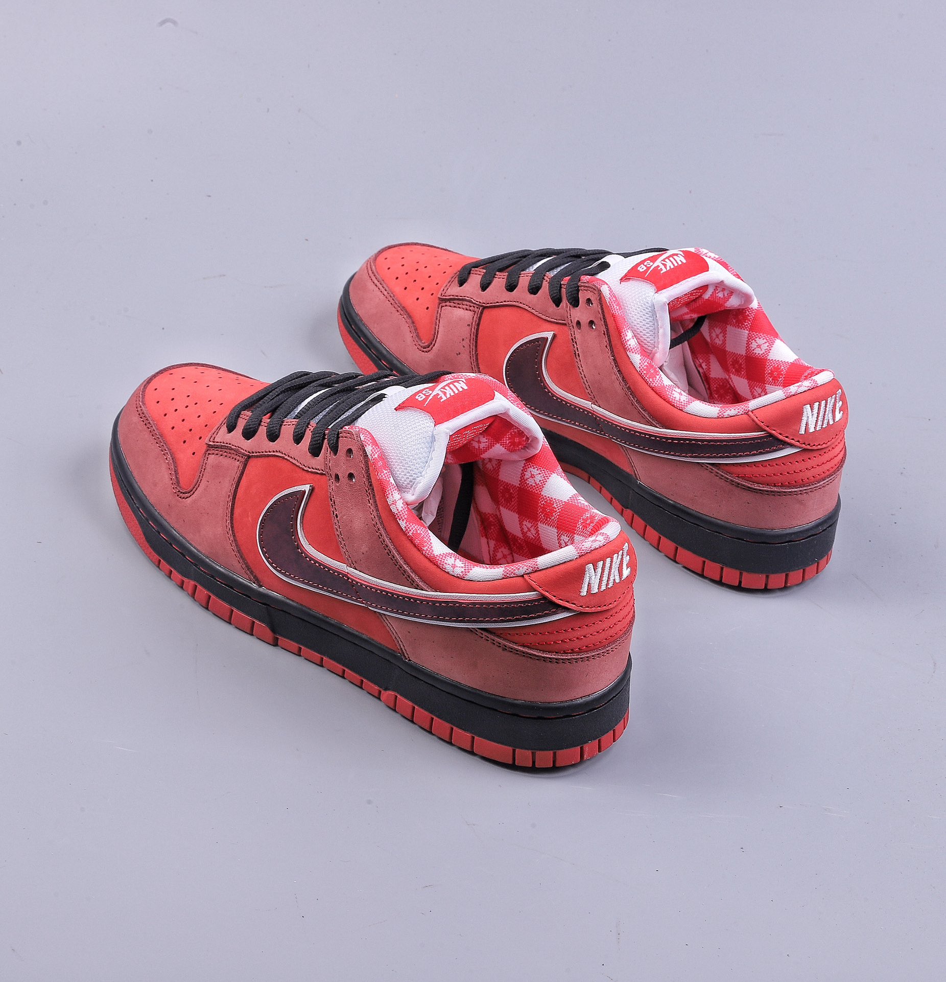 320 ZY Concepts x SB Dunk Low ”Red Lobster“ 红龙虾 联名配色低帮板鞋 313170-661