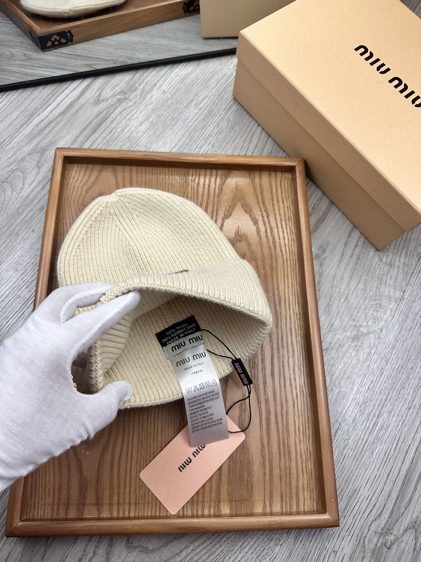 🌹。Miu Miu。 【羊毛单帽】客供小羊毛！珍贵典藏的灵魂帽子！客供色纱.每个颜色都非常好看！经典！手