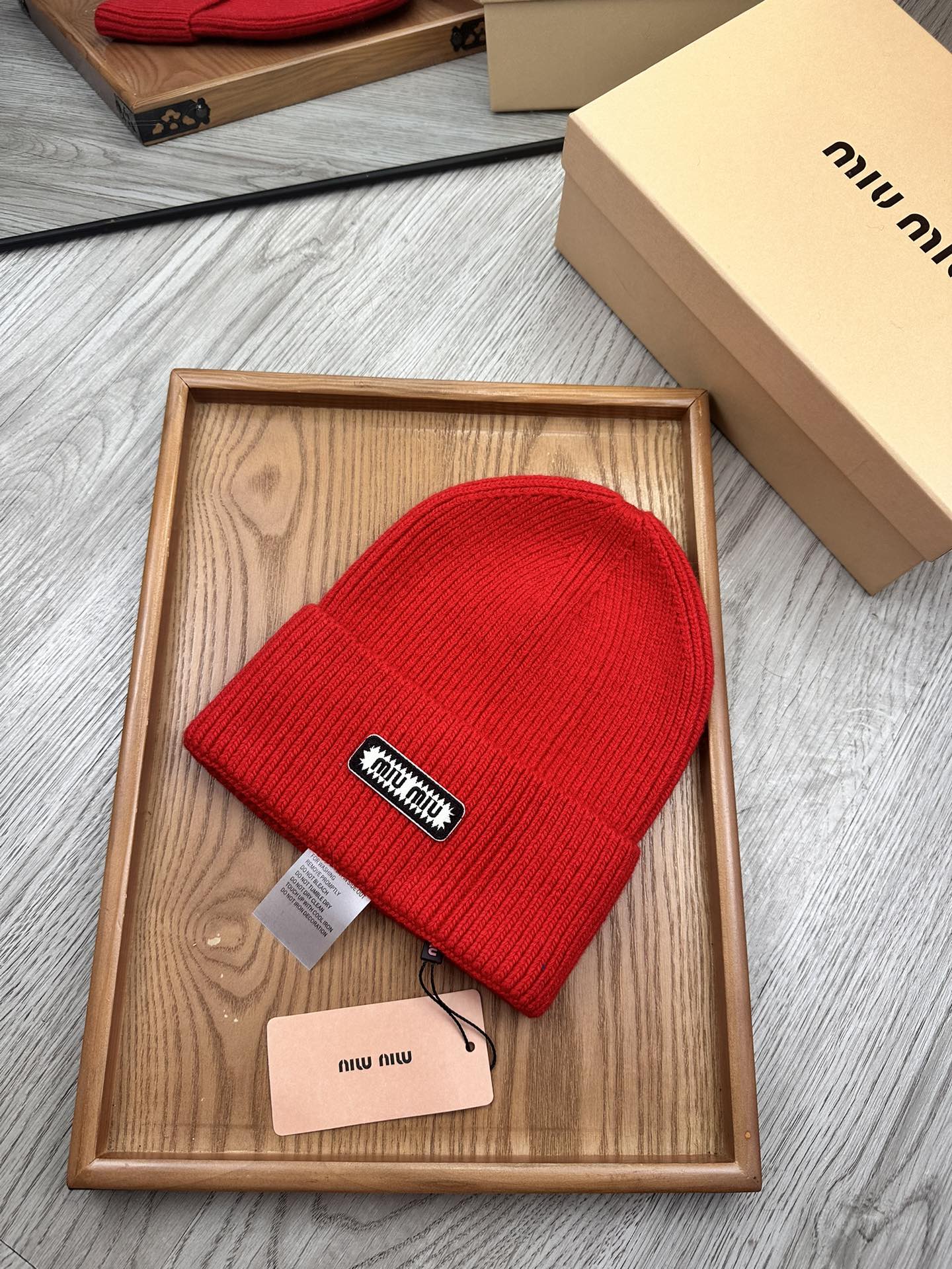 🌹。Miu Miu。 【羊毛单帽】客供小羊毛！珍贵典藏的灵魂帽子！客供色纱.每个颜色都非常好看！经典！手