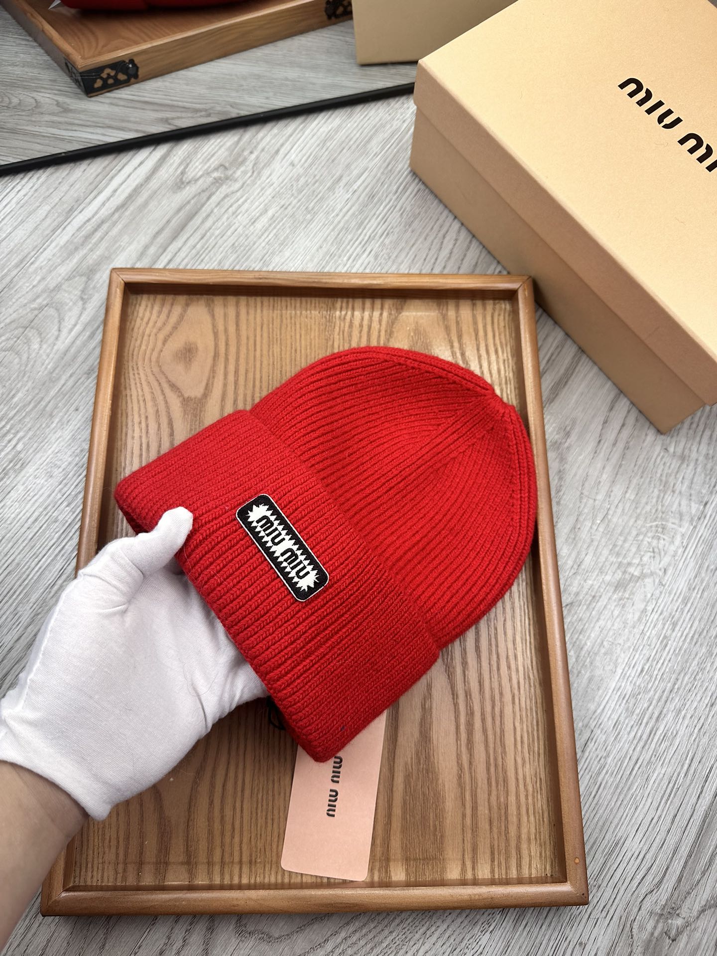 🌹。Miu Miu。 【羊毛单帽】客供小羊毛！珍贵典藏的灵魂帽子！客供色纱.每个颜色都非常好看！经典！手