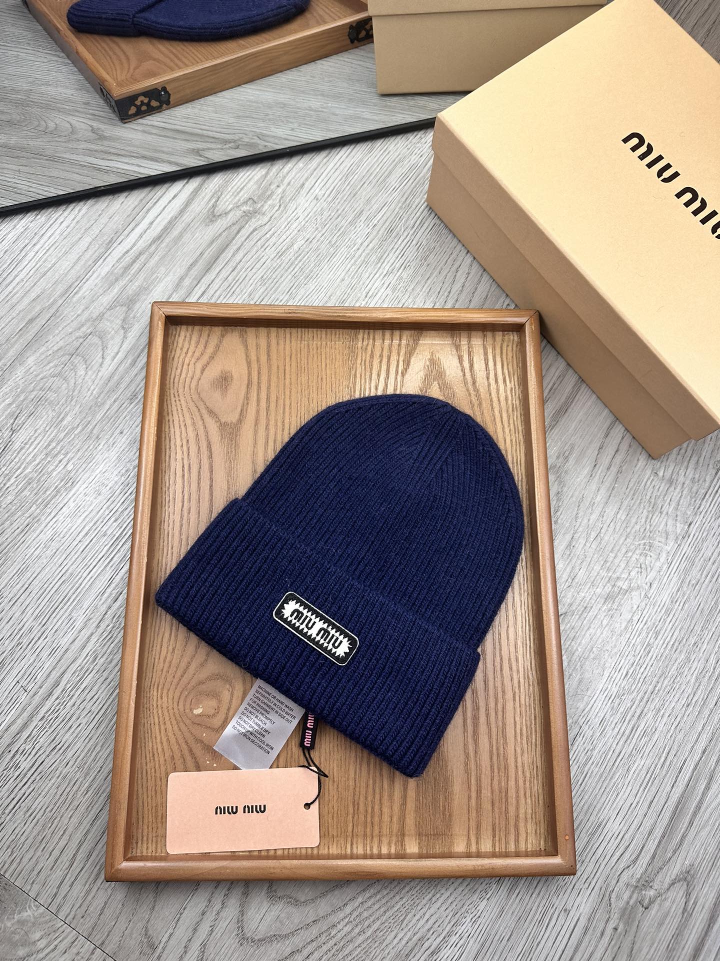 🌹。Miu Miu。 【羊毛单帽】客供小羊毛！珍贵典藏的灵魂帽子！客供色纱.每个颜色都非常好看！经典！手