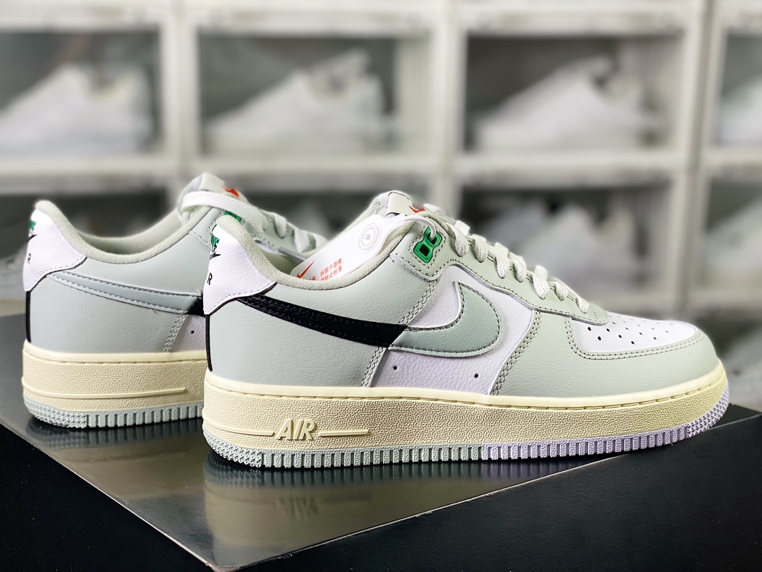 Air Force 1'07 LV8 Low ”Split” Air Force One sneakers ”Splicing light green, white and black hooks” DZ2522-001