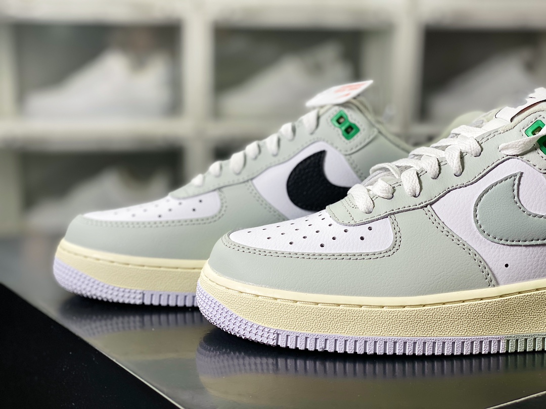 Air Force 1'07 LV8 Low ”Split” Air Force One sneakers ”Splicing light green, white and black hooks” DZ2522-001