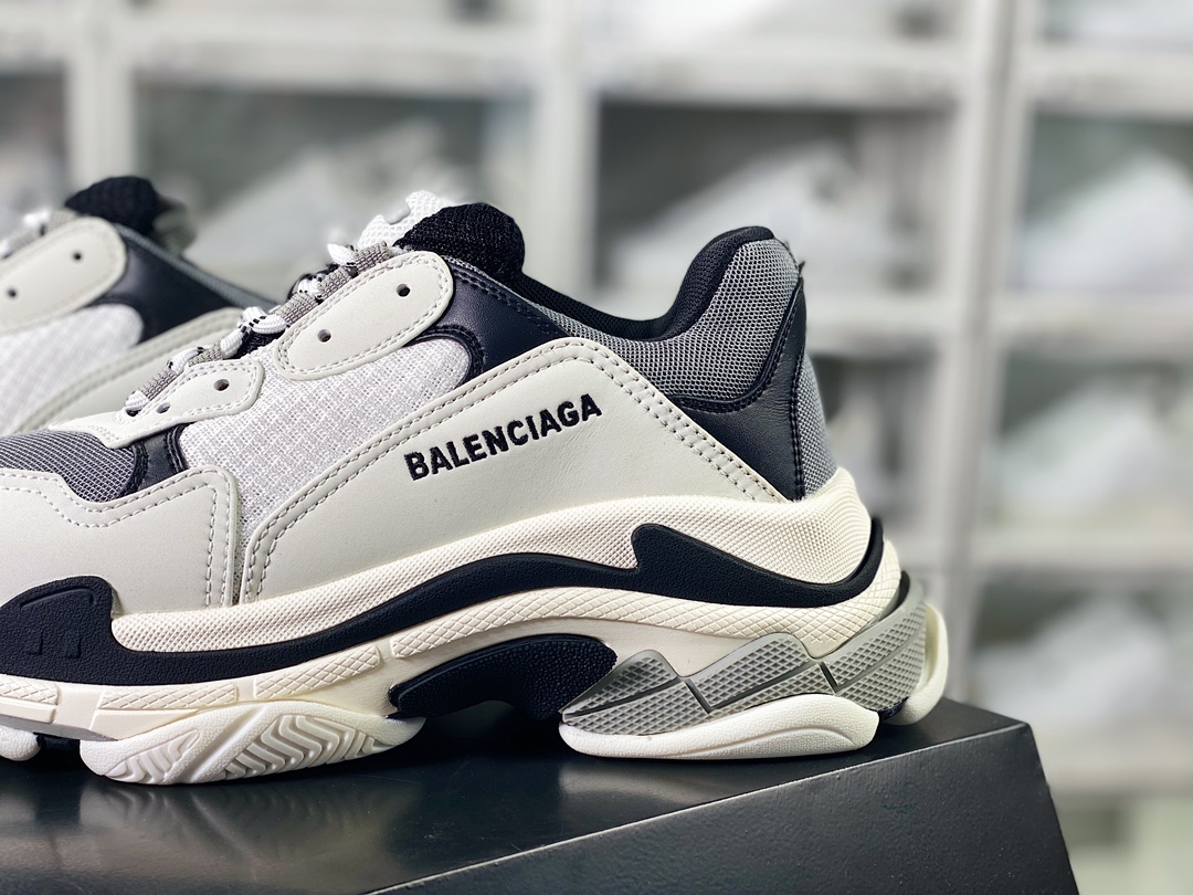 420 Balenciaga Triple S Clear Sole Sneaker”Brown/Black LOGO”时装球鞋“白灰黑”524039 W2FA1 9911