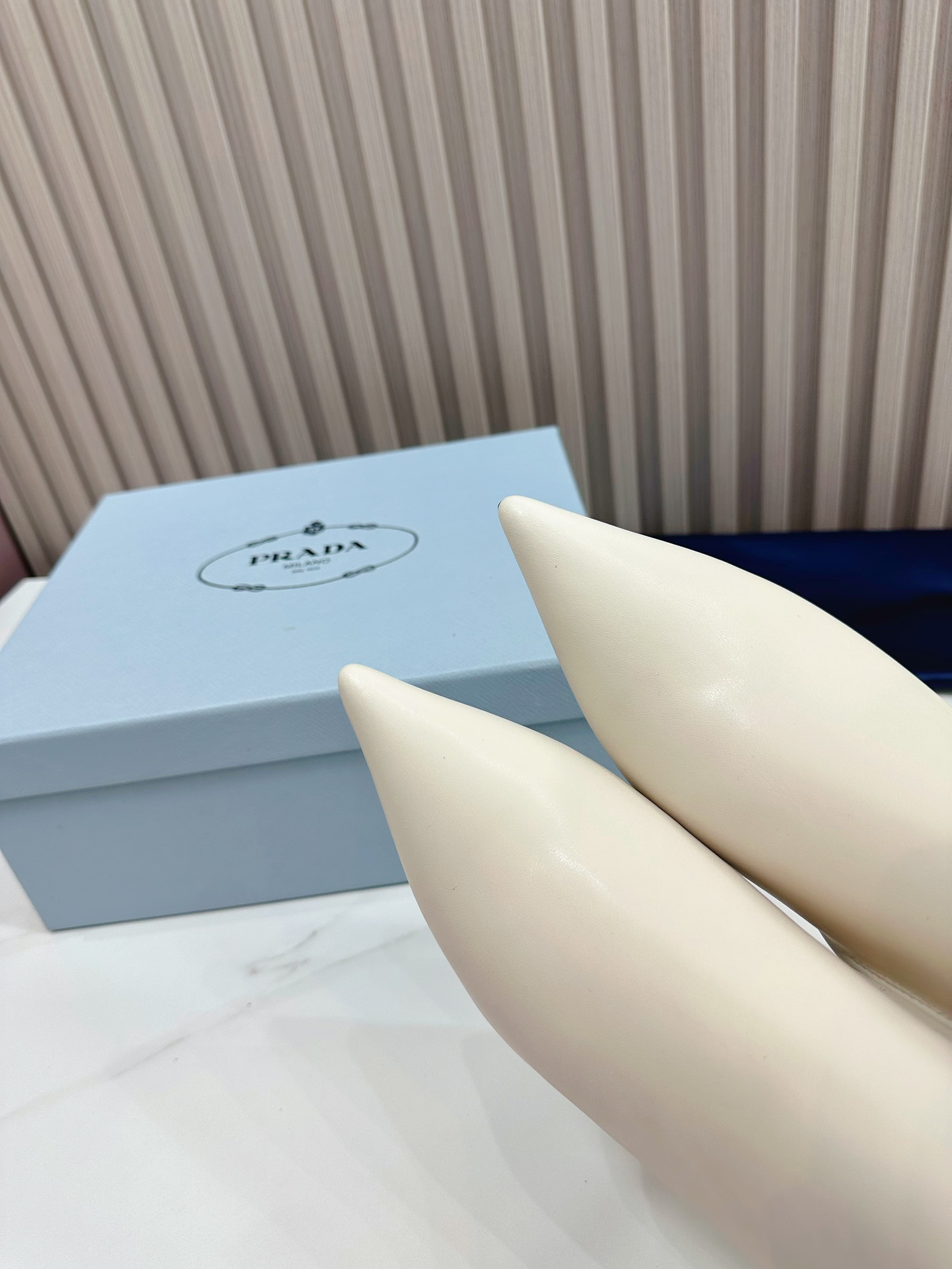fábrica 2023 SSS relanza las últimas botas largas y cortas de Prada, sandalias zapatos individuales,