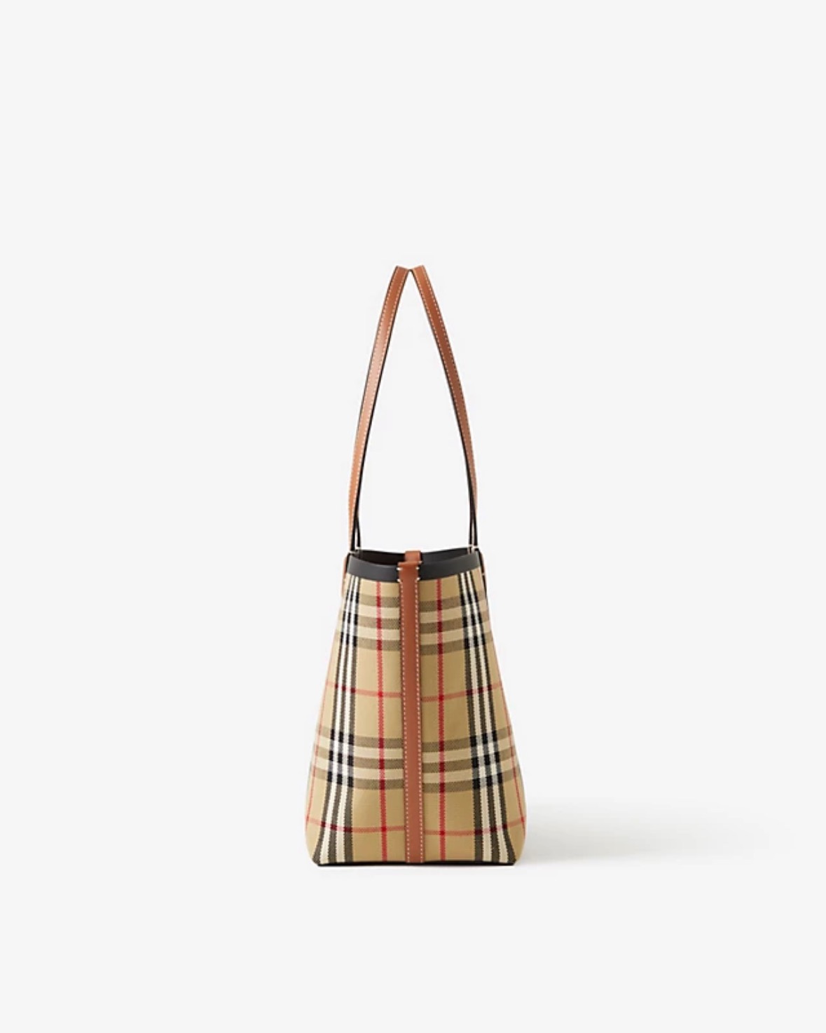 Burberry #official website renderings