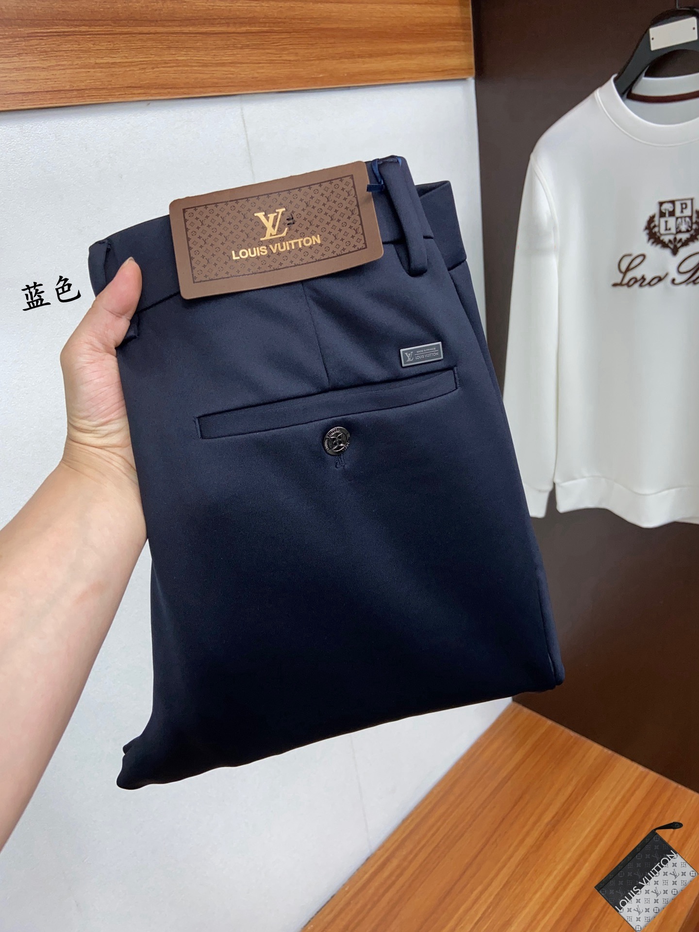 Louis Vuitton Clothing Pants & Trousers Men Fall/Winter Collection Fashion Short Sleeve