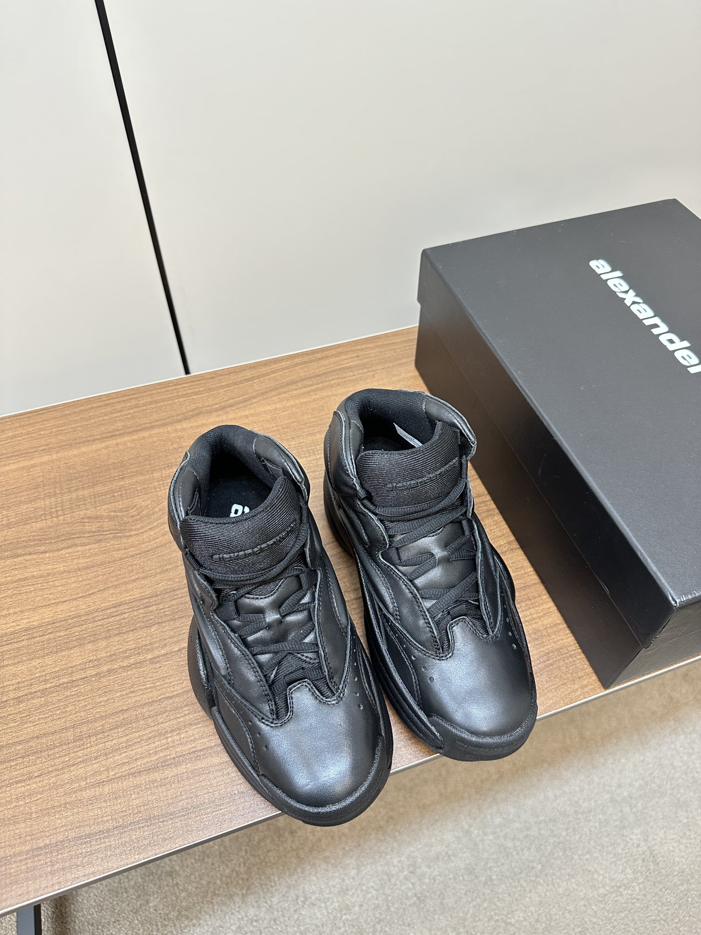 alexanderwang亚历山大王