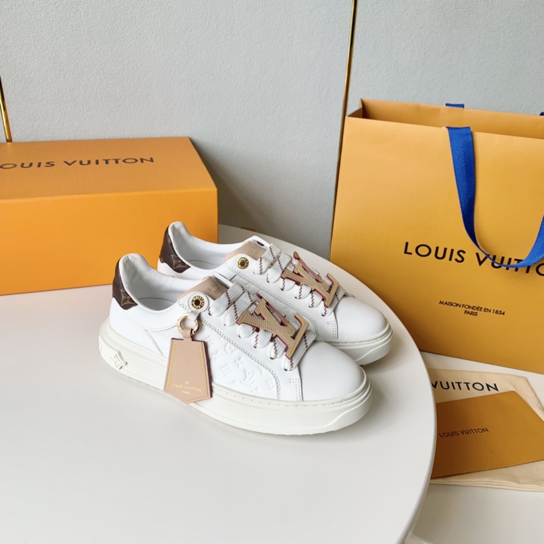 Louis Vuitton Skateboard Shoes Sneakers White Calfskin Cowhide TPU Sweatpants