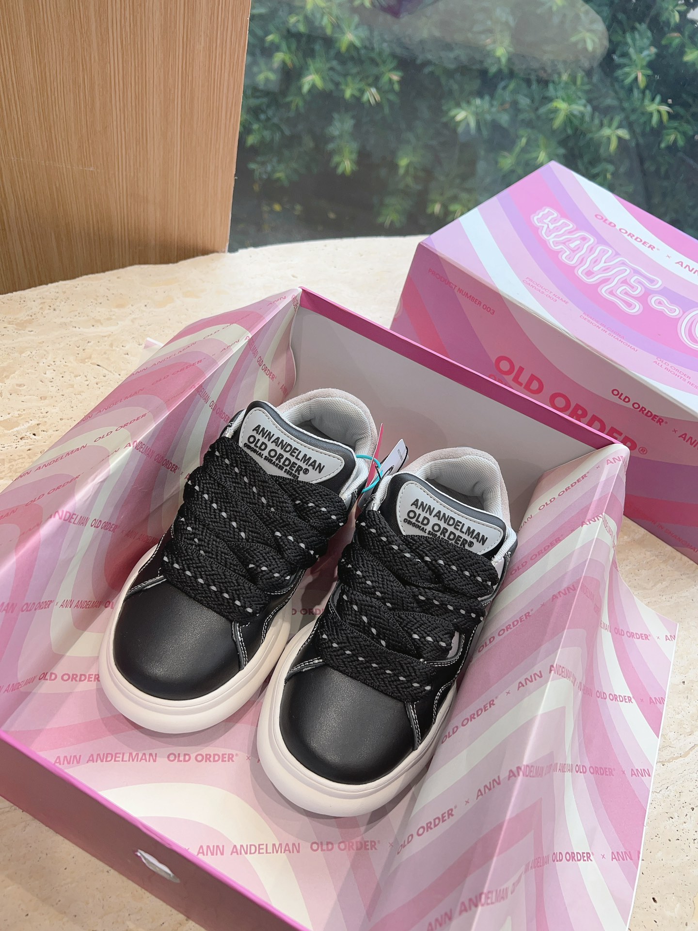 Original Cattle Skin Fabric Shoes, Size 35-39 (Customizable to Size 40)