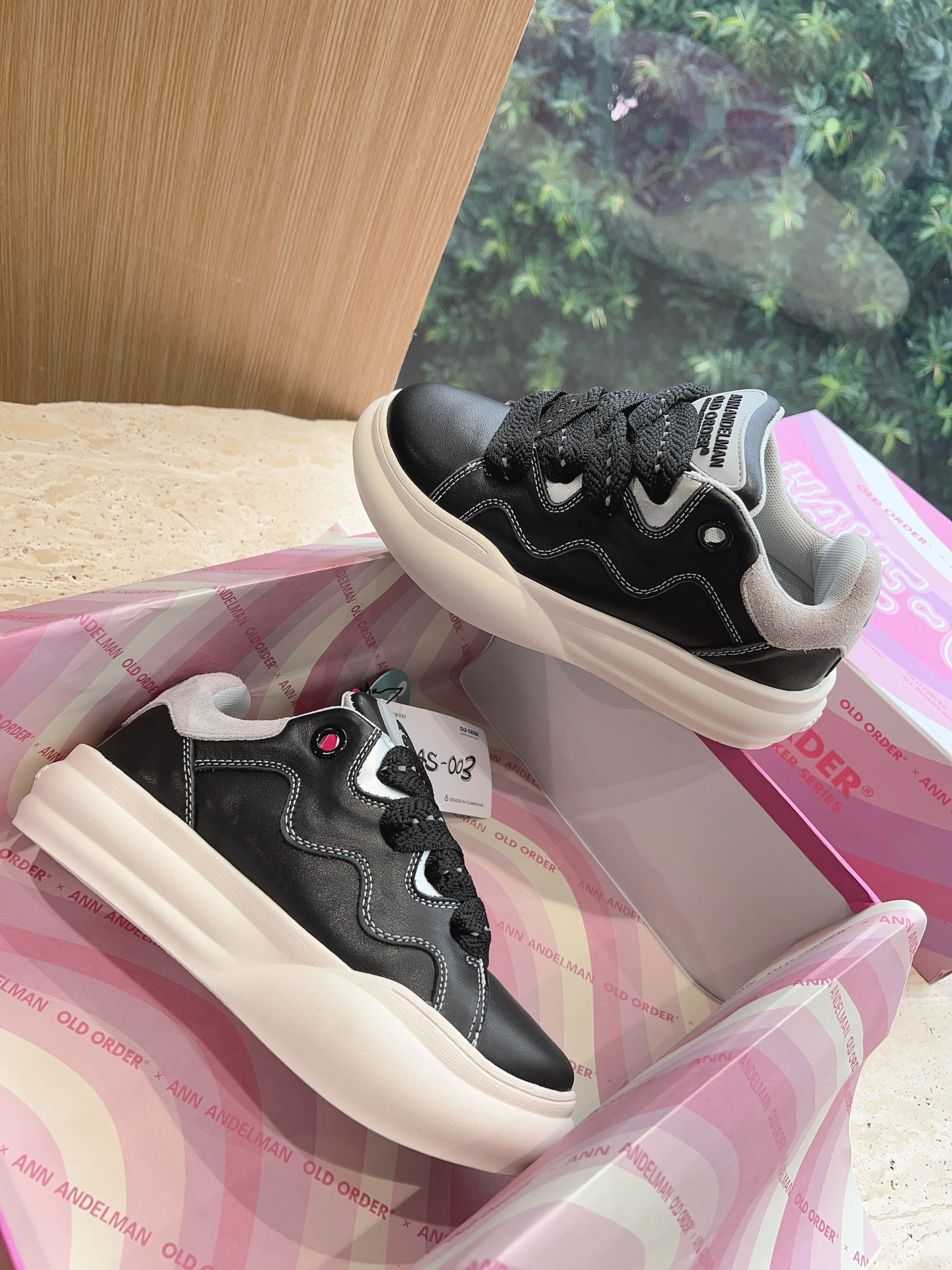 Original Cattle Skin Fabric Shoes, Size 35-39 (Customizable to Size 40) - 图片 2