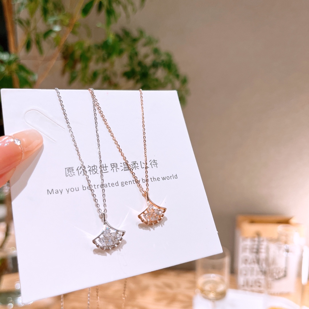 軽やかニッケル無添加銀ネックレスシルバー ギフト