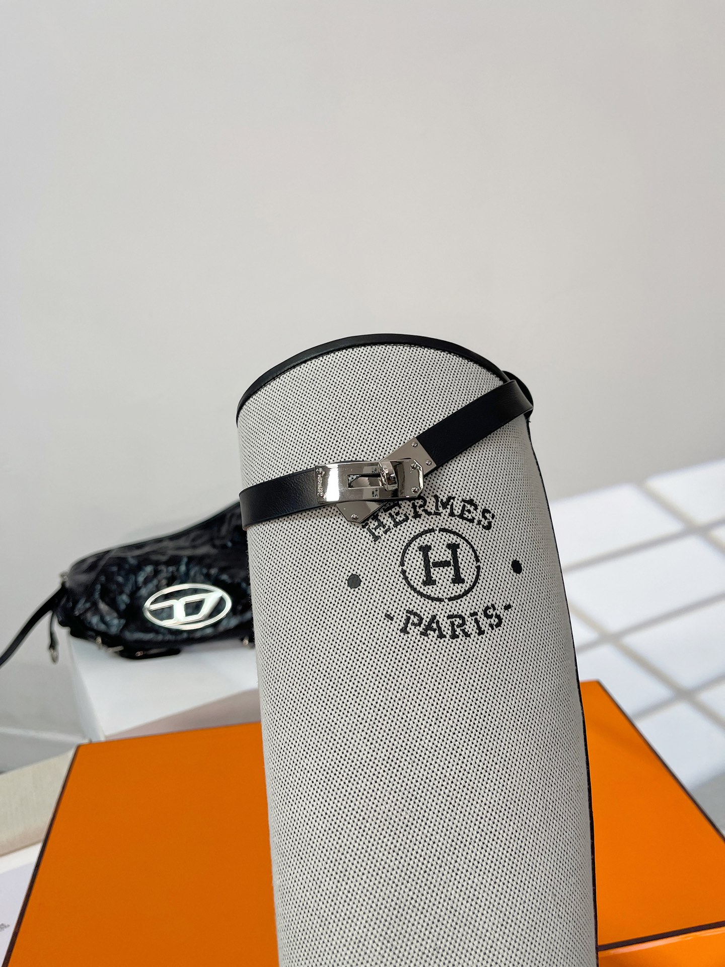 爱马H*ermès最高版Kelly Jumping锁扣骑士靴网红必备款！超级重磅的一款经典靴。▫️专柜原